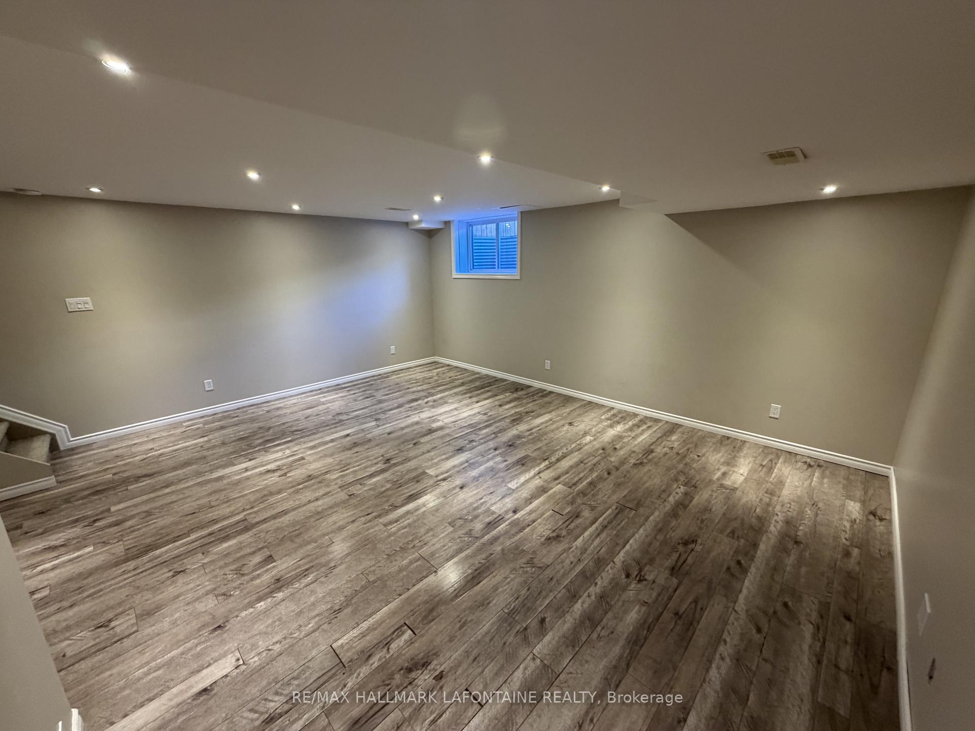 Photo 24 of 116 Potts Private, Ottawa, Notting Hill/Summerside — HOMEH
