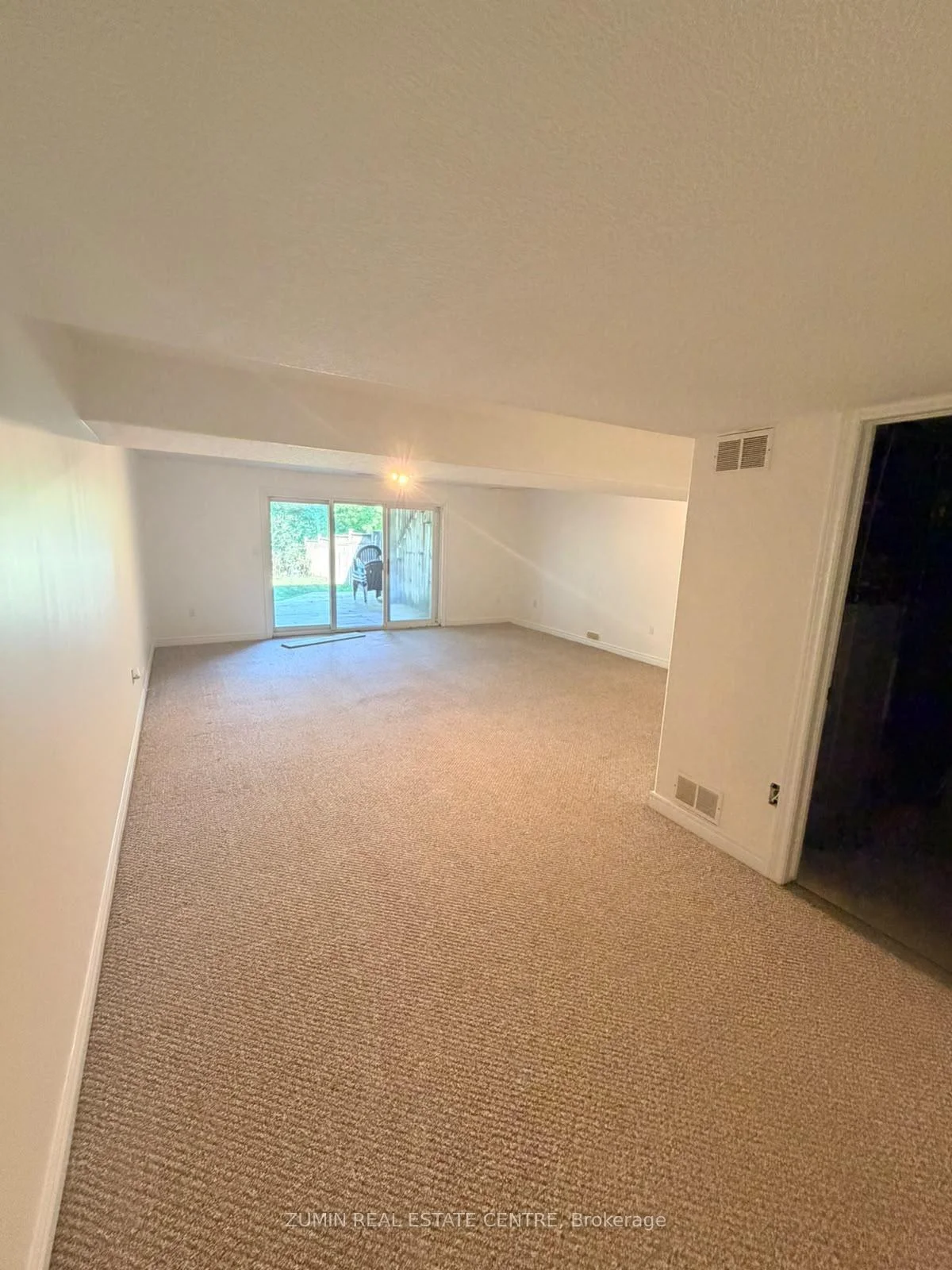 Photo 36 of 4061 Medland Drive, Burlington, Rose — HOMEH
