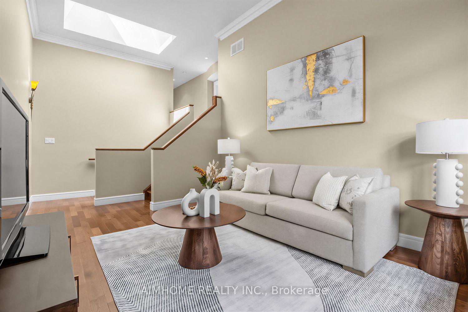 Photo 13 of 16 Carney Road, North York, Newtonbrook West — HOMEH