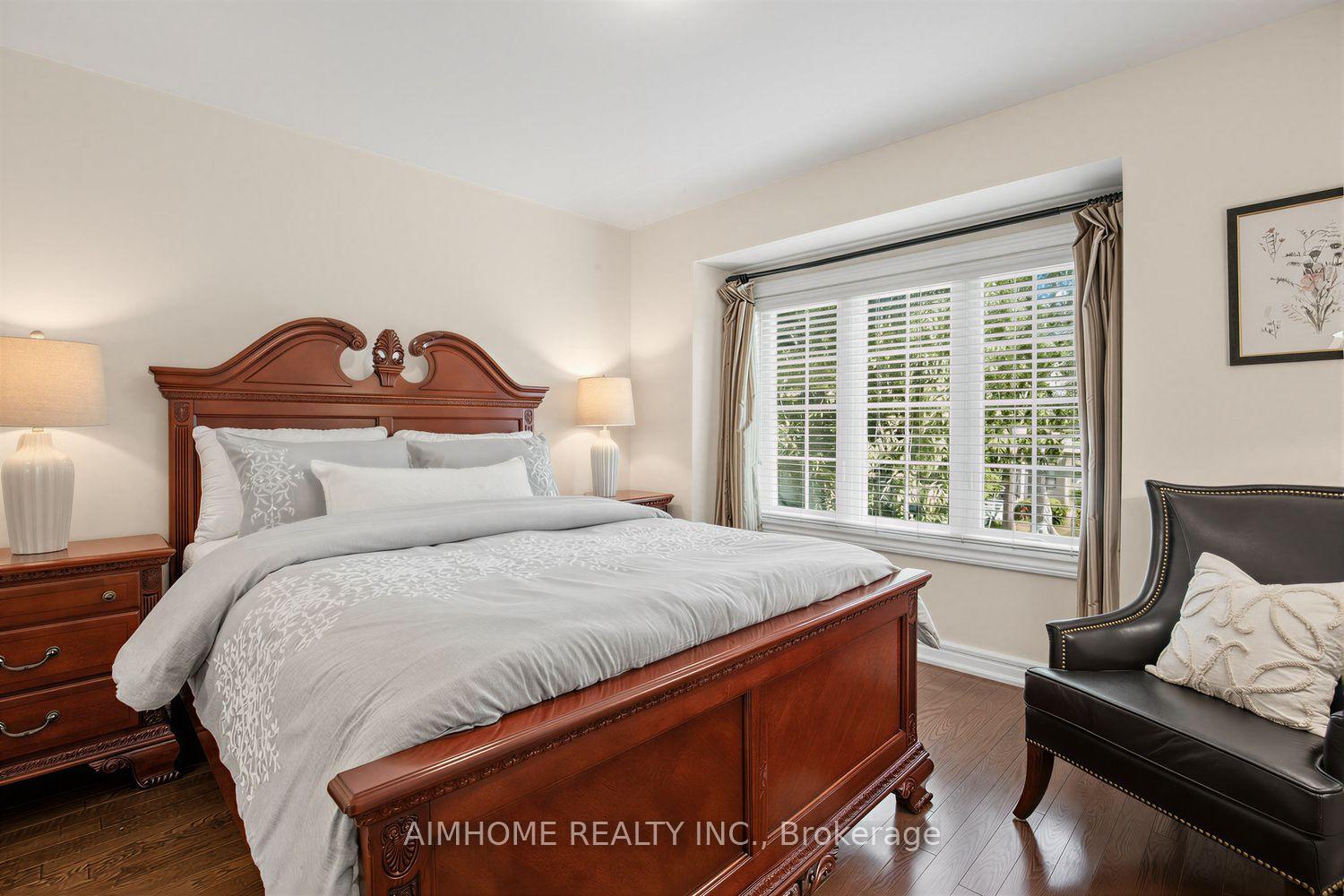 Photo 14 of 16 Carney Road, North York, Newtonbrook West — HOMEH