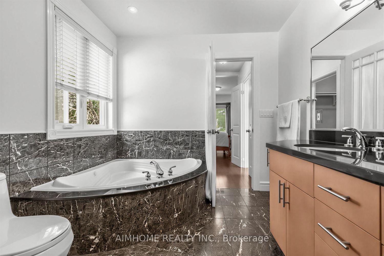 Photo 17 of 16 Carney Road, North York, Newtonbrook West — HOMEH