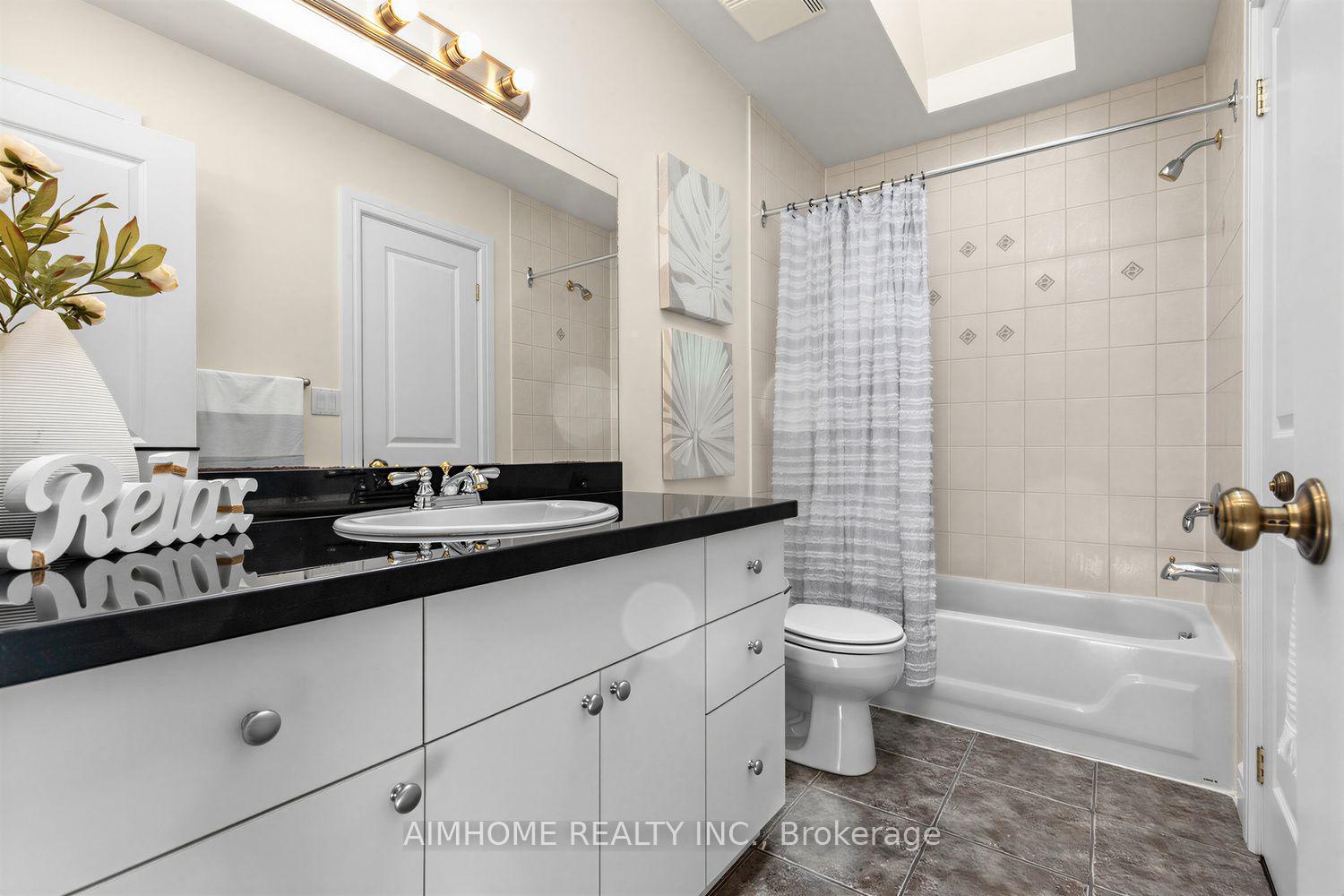 Photo 22 of 16 Carney Road, North York, Newtonbrook West — HOMEH