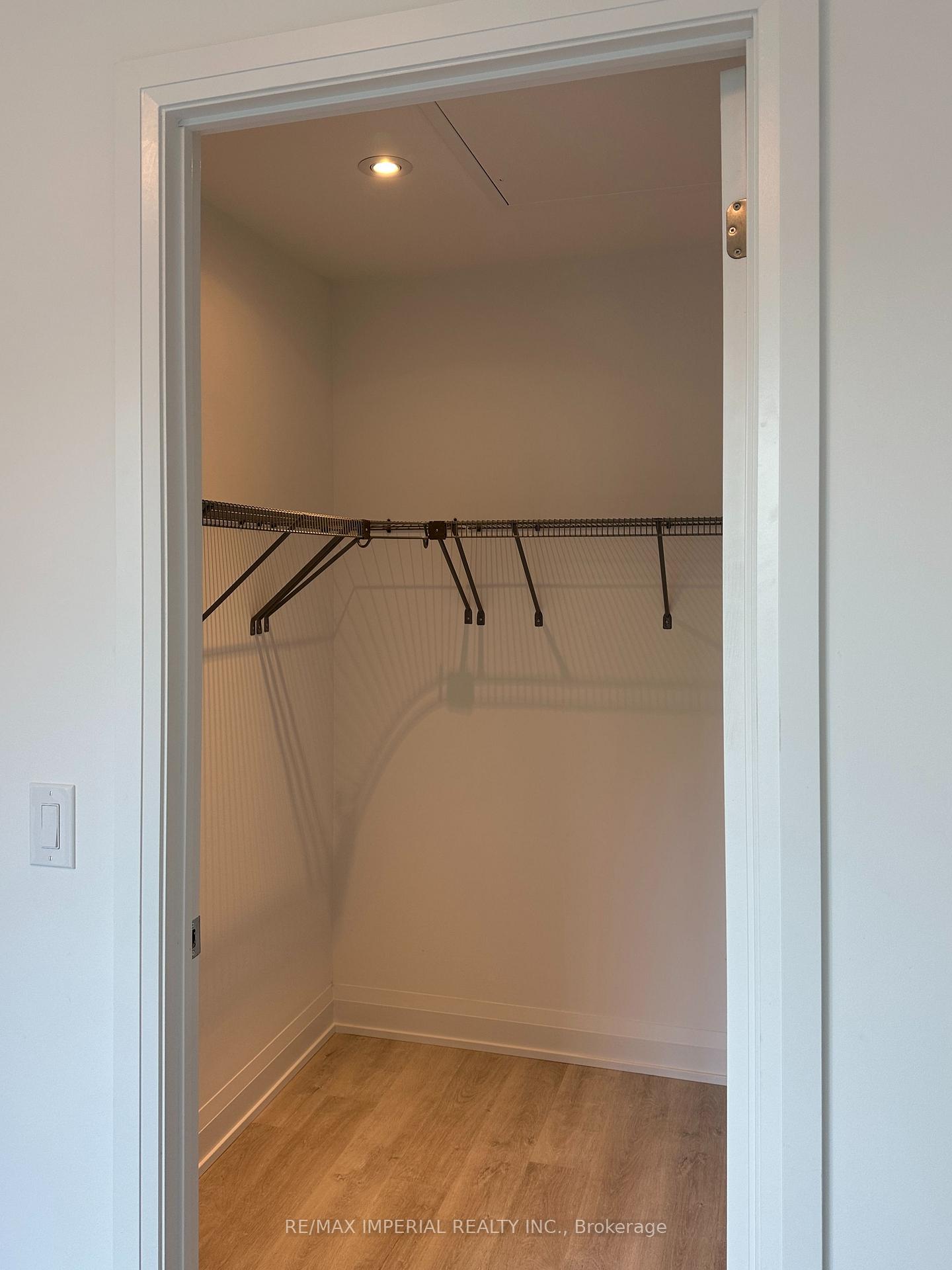 Photo 13 of Unit 406, 65 Broadway Avenue, Toronto, Mount Pleasant West — HOMEH