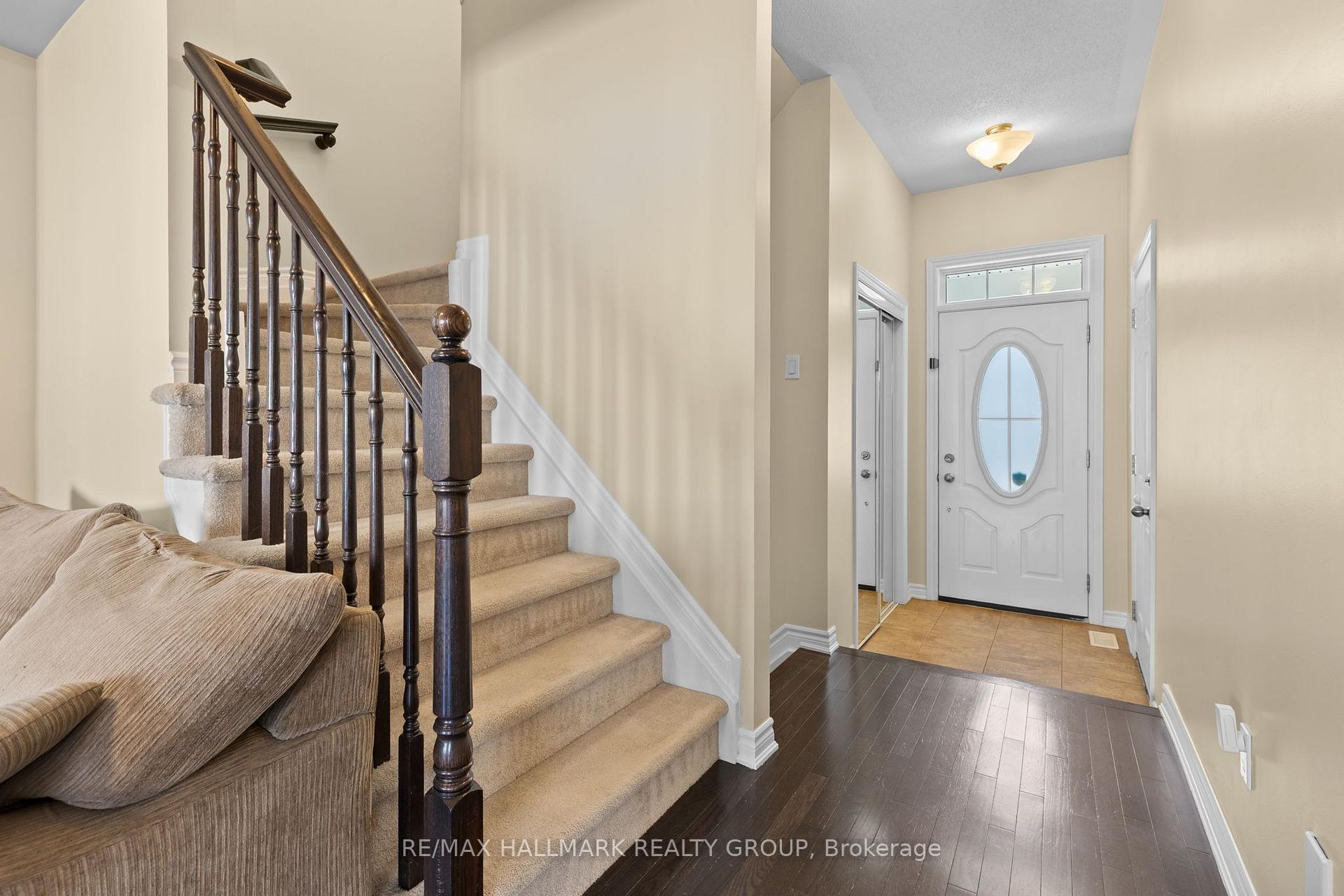 Photo 13 of 223 Serra Ridge, Ottawa, Notting Hill/Summerside — HOMEH