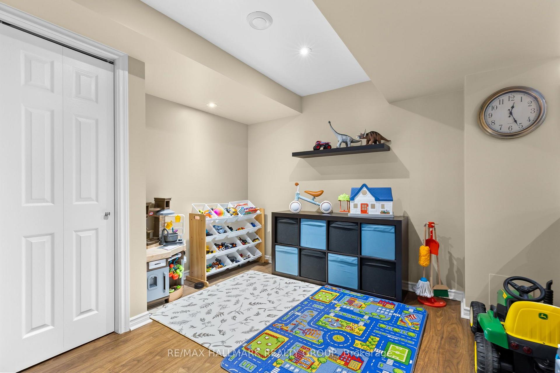 Photo 23 of 223 Serra Ridge, Ottawa, Notting Hill/Summerside — HOMEH