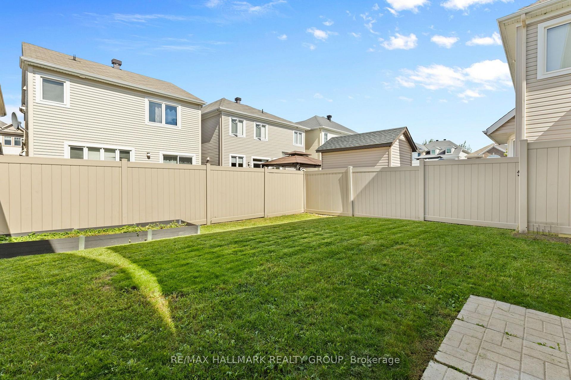Photo 24 of 223 Serra Ridge, Ottawa, Notting Hill/Summerside — HOMEH