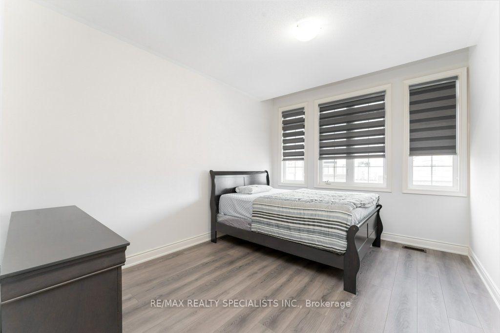 Photo 19 of Unit Upper, 7 Grierson Trail, Hamilton, Waterdown — HOMEH