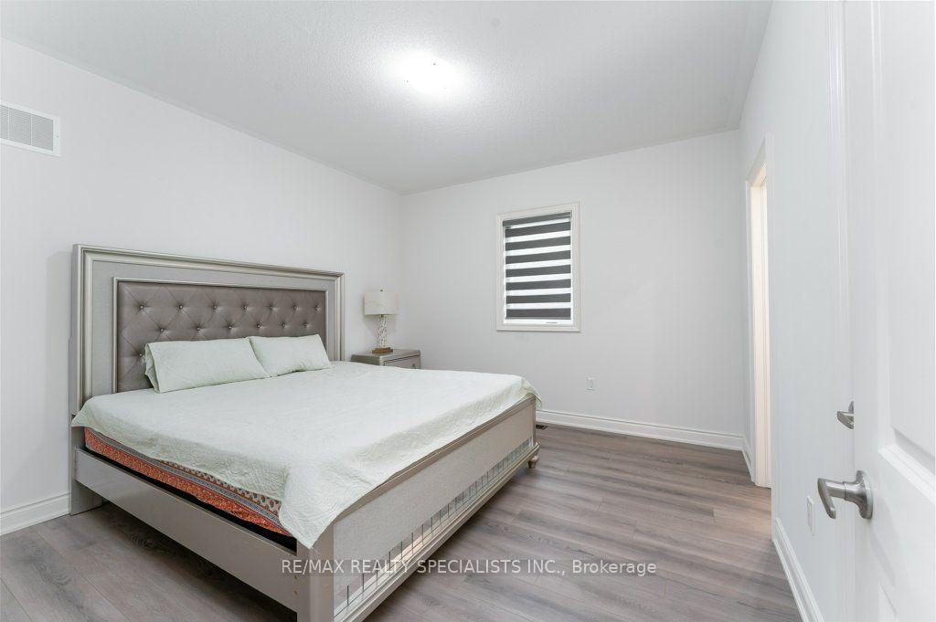 Photo 22 of Unit Upper, 7 Grierson Trail, Hamilton, Waterdown — HOMEH