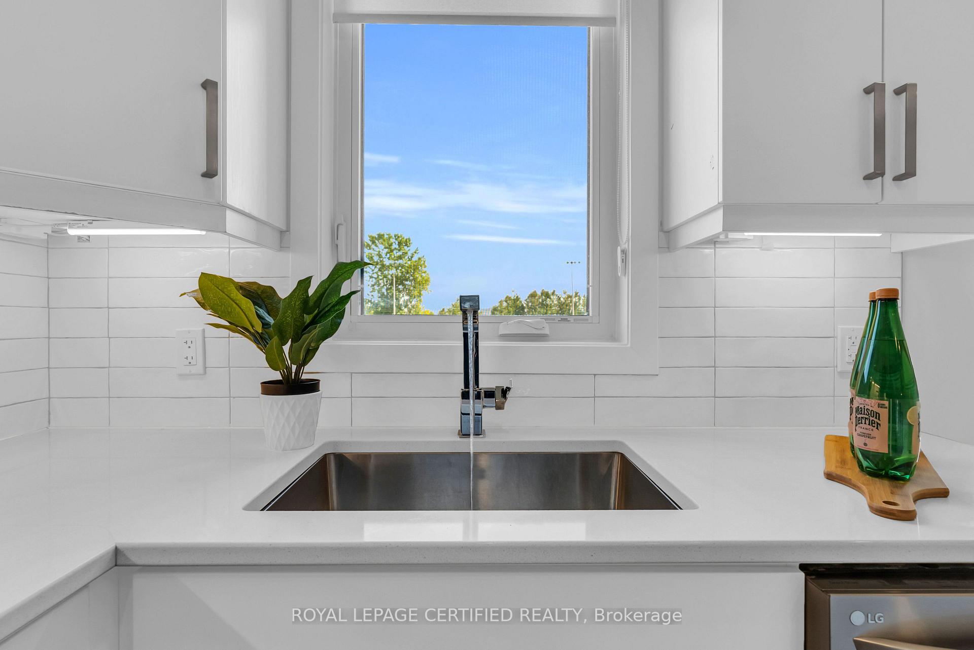 Photo 20 of Unit 36, 3380 Singleton Avenue, London, South W — HOMEH
