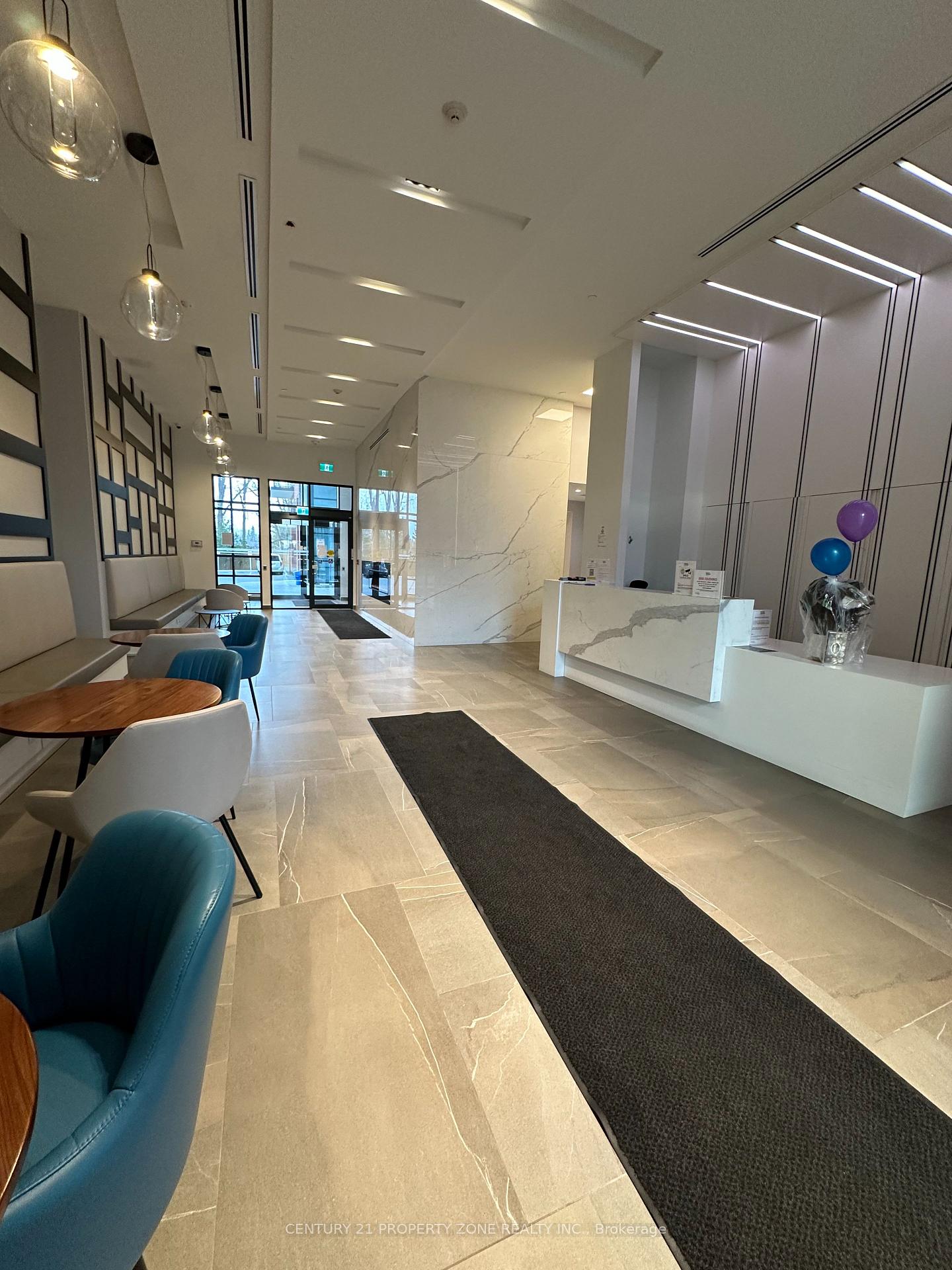 Photo 2 of Unit 322, 681 Yonge Street, Barrie, Painswick South — HOMEH