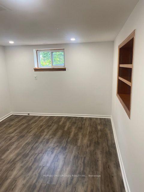 Photo 7 of 482 Brookside Drive, Oakville, West — HOMEH