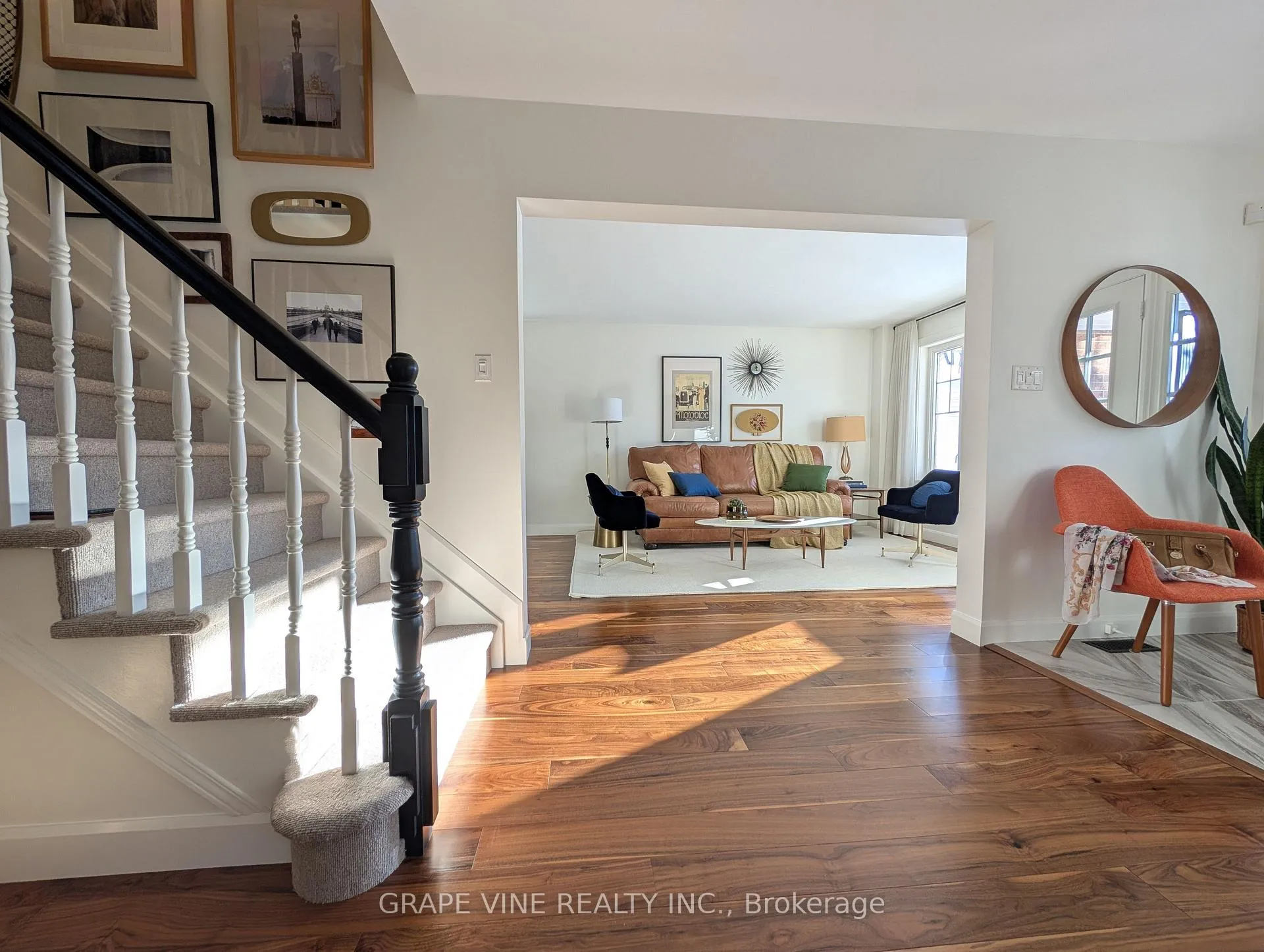 Photo 4 of 3 Thresher Avenue, Ottawa, Stittsville (Central) — HOMEH