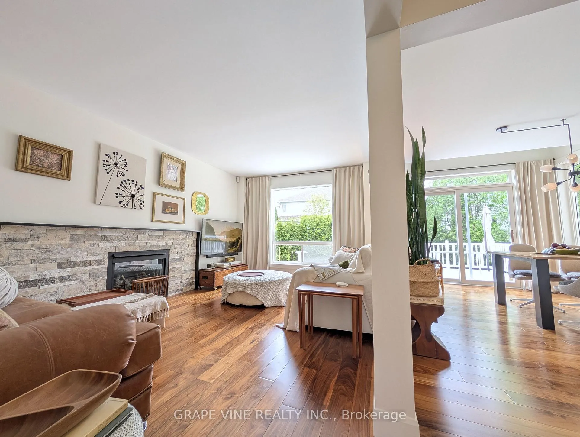Photo 7 of 3 Thresher Avenue, Ottawa, Stittsville (Central) — HOMEH