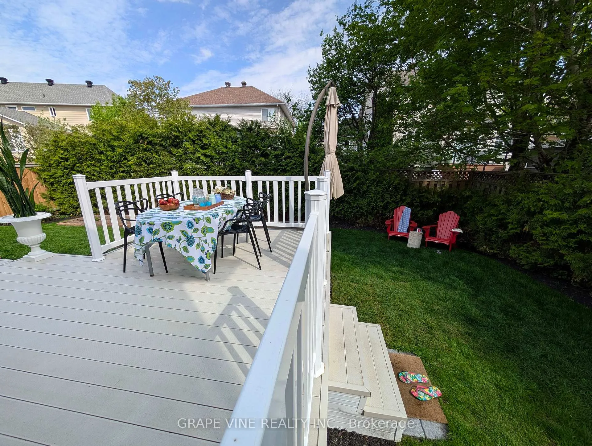 Photo 35 of 3 Thresher Avenue, Ottawa, Stittsville (Central) — HOMEH