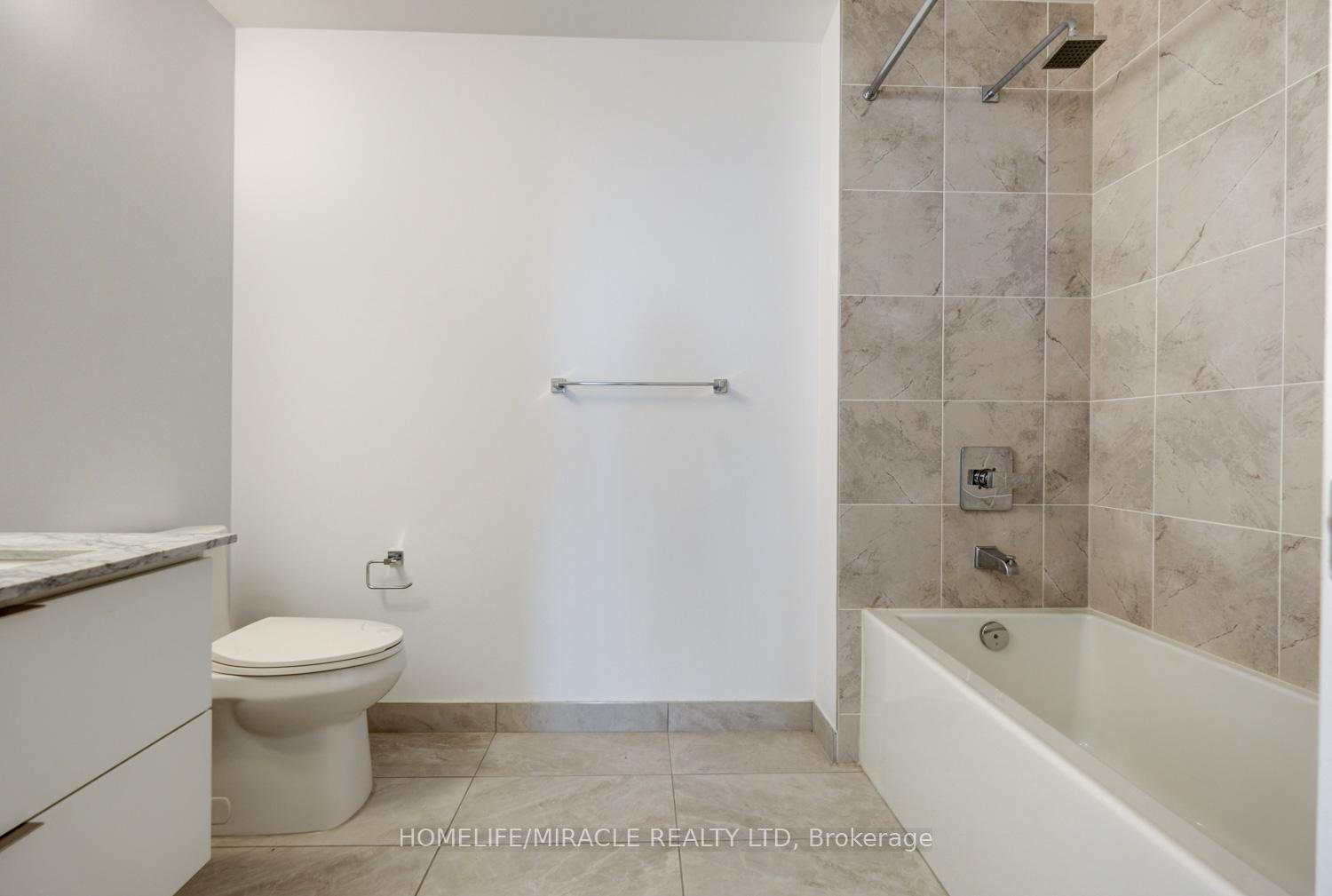 Photo 6 of Unit 707, 36 Elm Drive W, Mississauga, Fairview — HOMEH