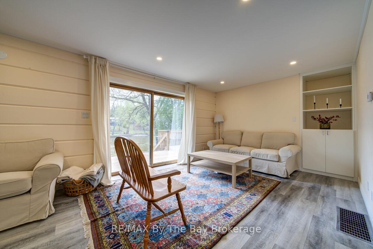 Photo 12 of 646 Oxbow Park Drive, Wasaga Beach — HOMEH
