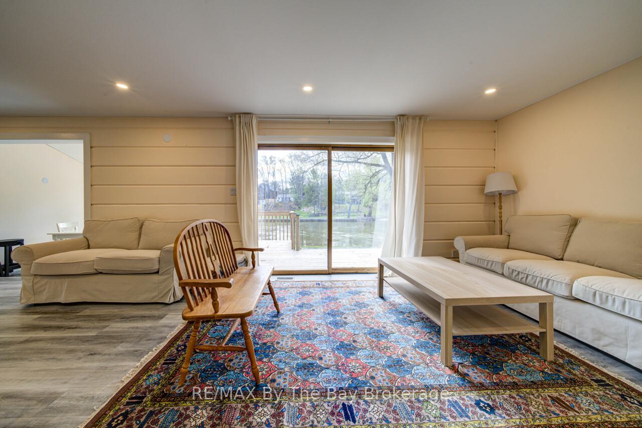 Photo 13 of 646 Oxbow Park Drive, Wasaga Beach — HOMEH