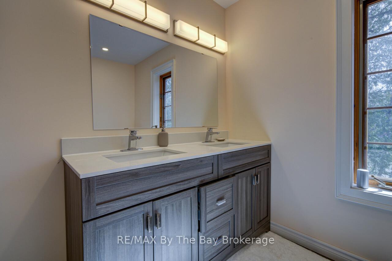 Photo 40 of 646 Oxbow Park Drive, Wasaga Beach — HOMEH