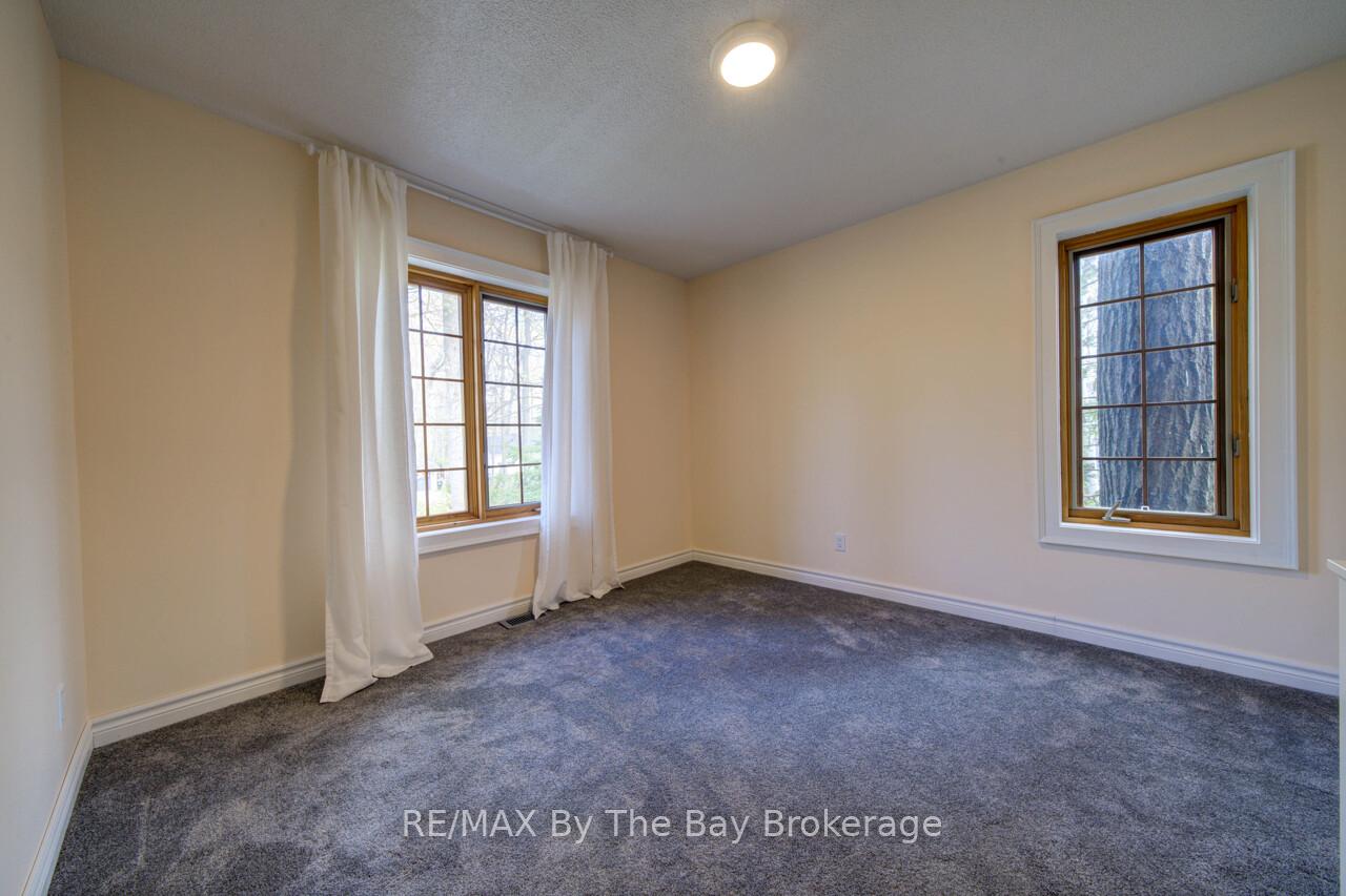 Photo 41 of 646 Oxbow Park Drive, Wasaga Beach — HOMEH