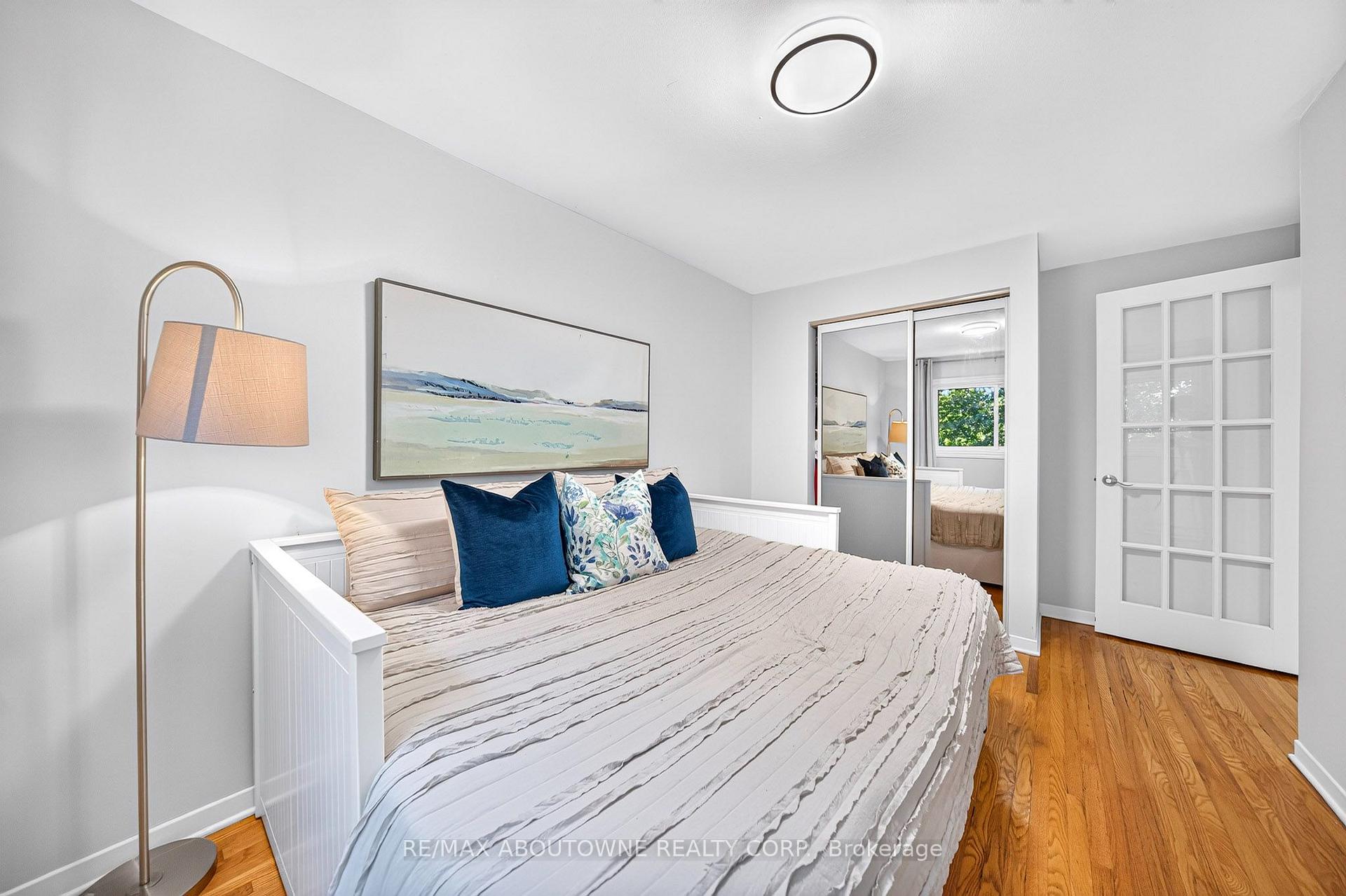 Photo 16 of Unit 9, 1517 Elm Road, Oakville, College Park — HOMEH