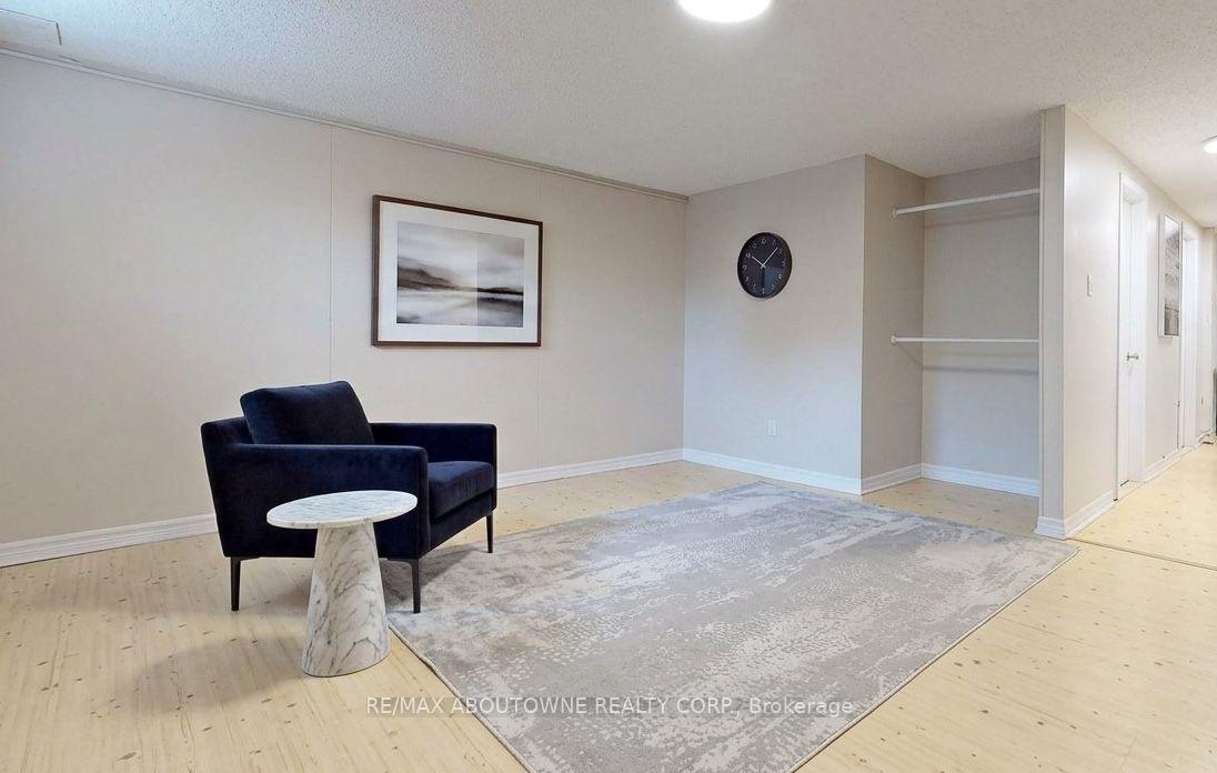 Photo 22 of Unit 9, 1517 Elm Road, Oakville, College Park — HOMEH