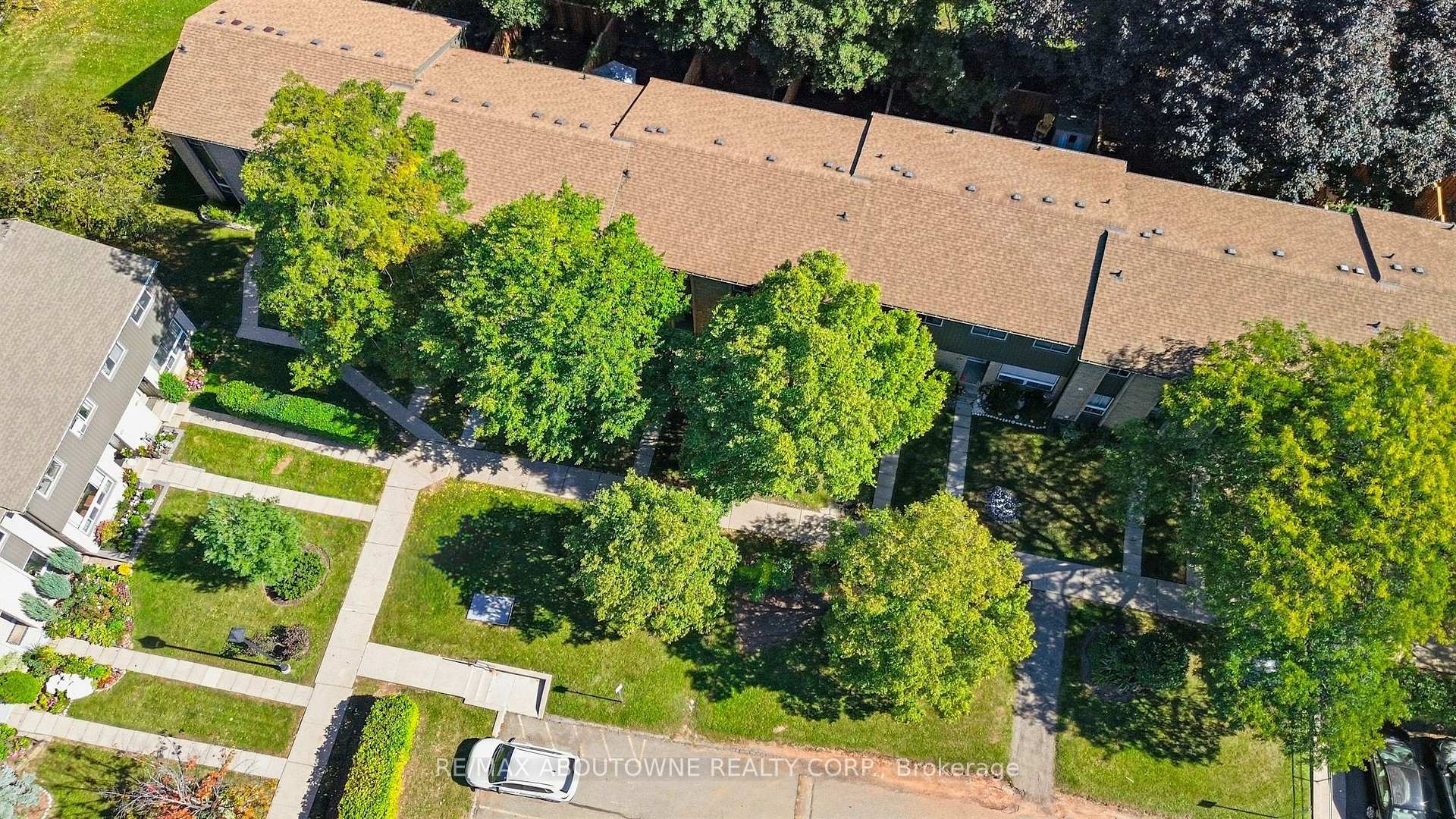 Photo 26 of Unit 9, 1517 Elm Road, Oakville, College Park — HOMEH