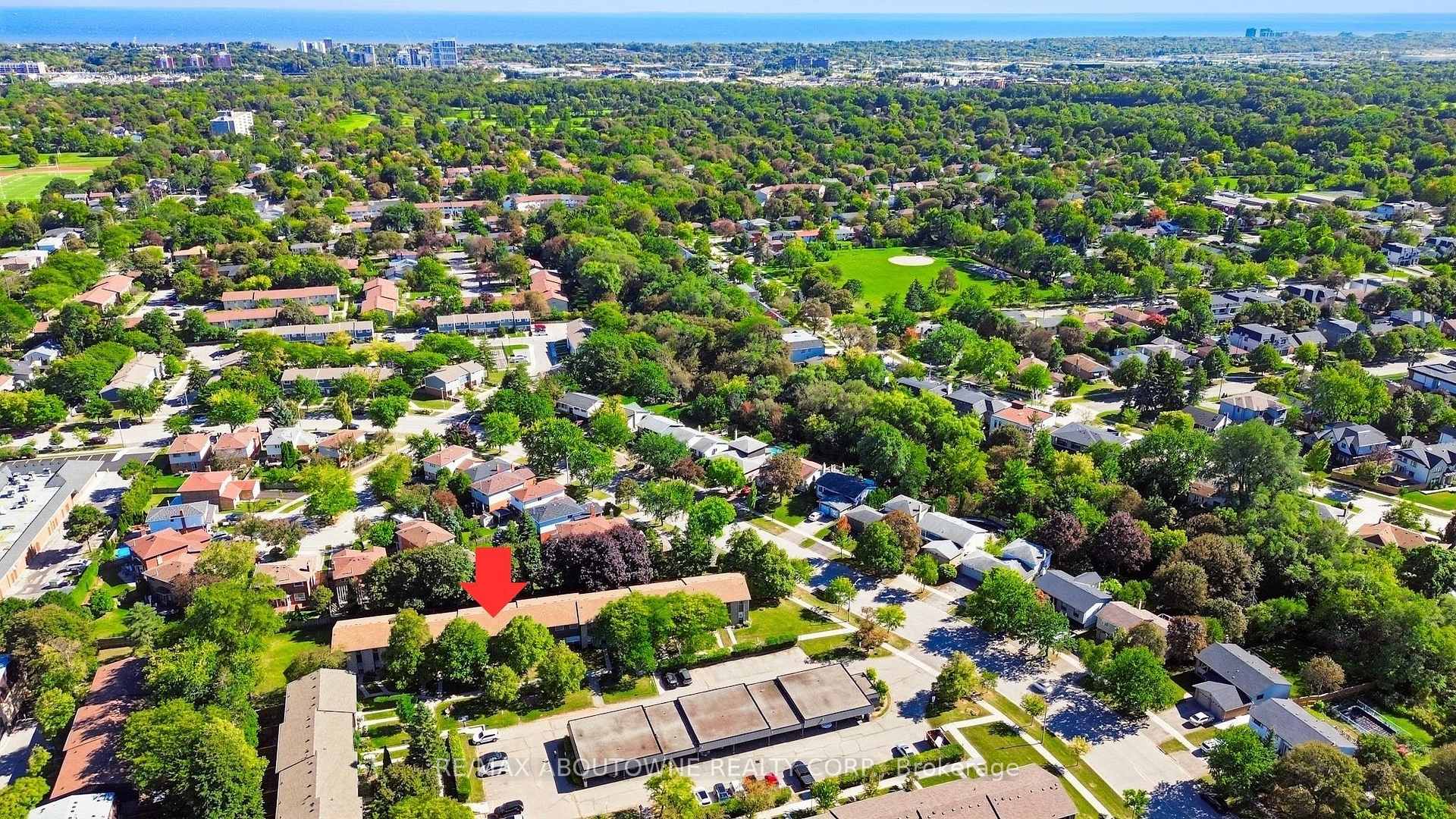 Photo 30 of Unit 9, 1517 Elm Road, Oakville, College Park — HOMEH
