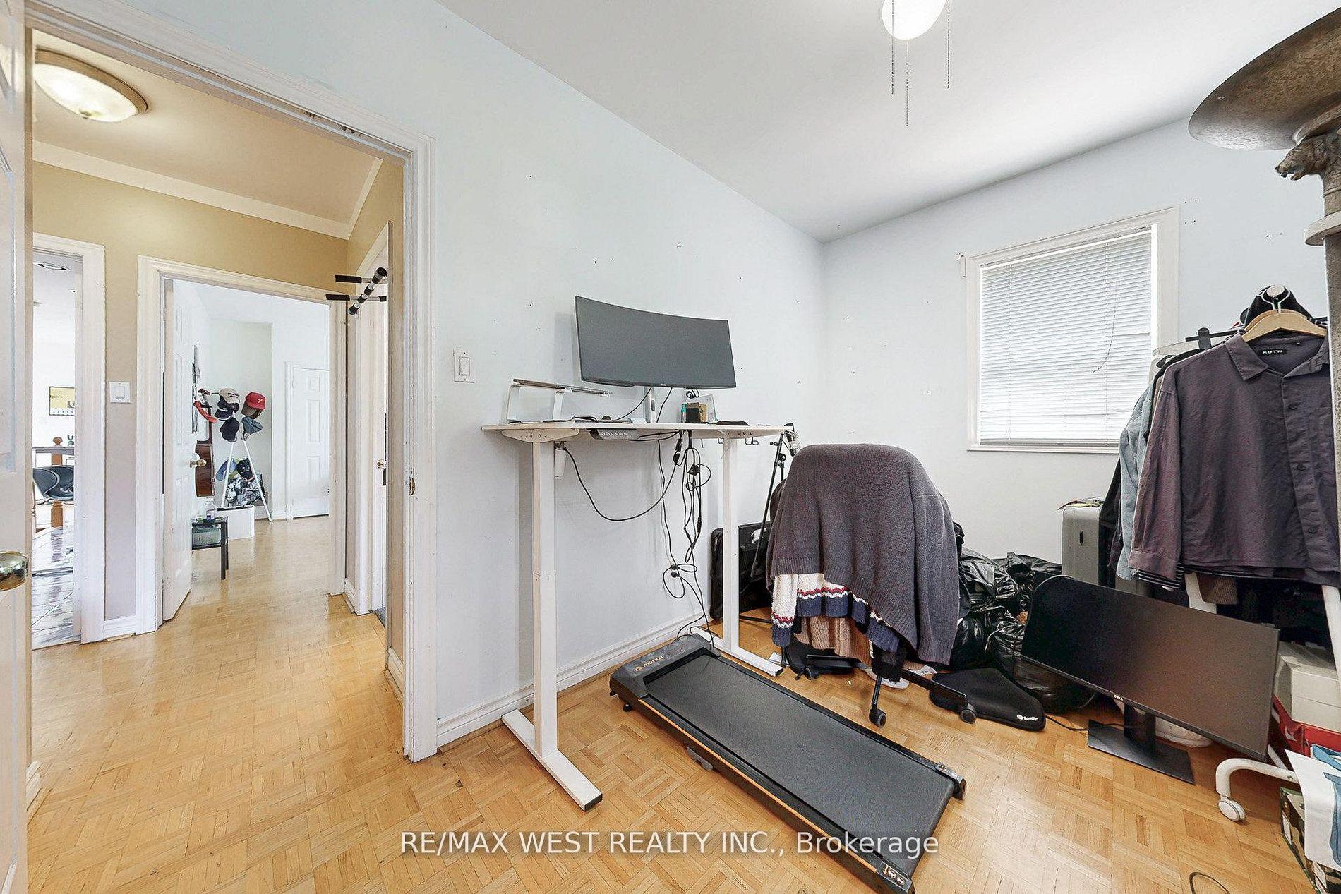 Photo 26 of 52 Heydon Park Road, Toronto, Little Portugal — HOMEH