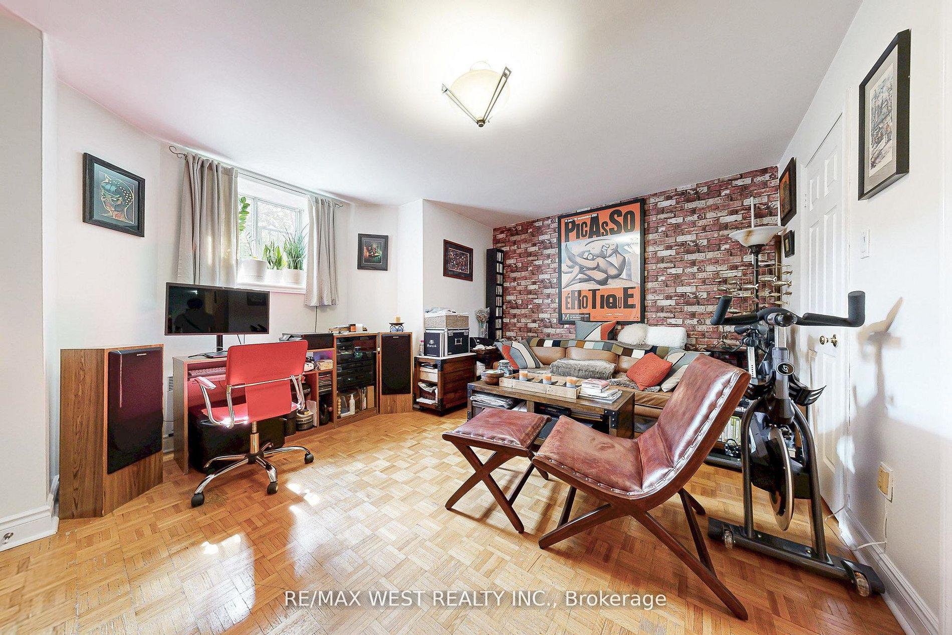 Photo 31 of 52 Heydon Park Road, Toronto, Little Portugal — HOMEH