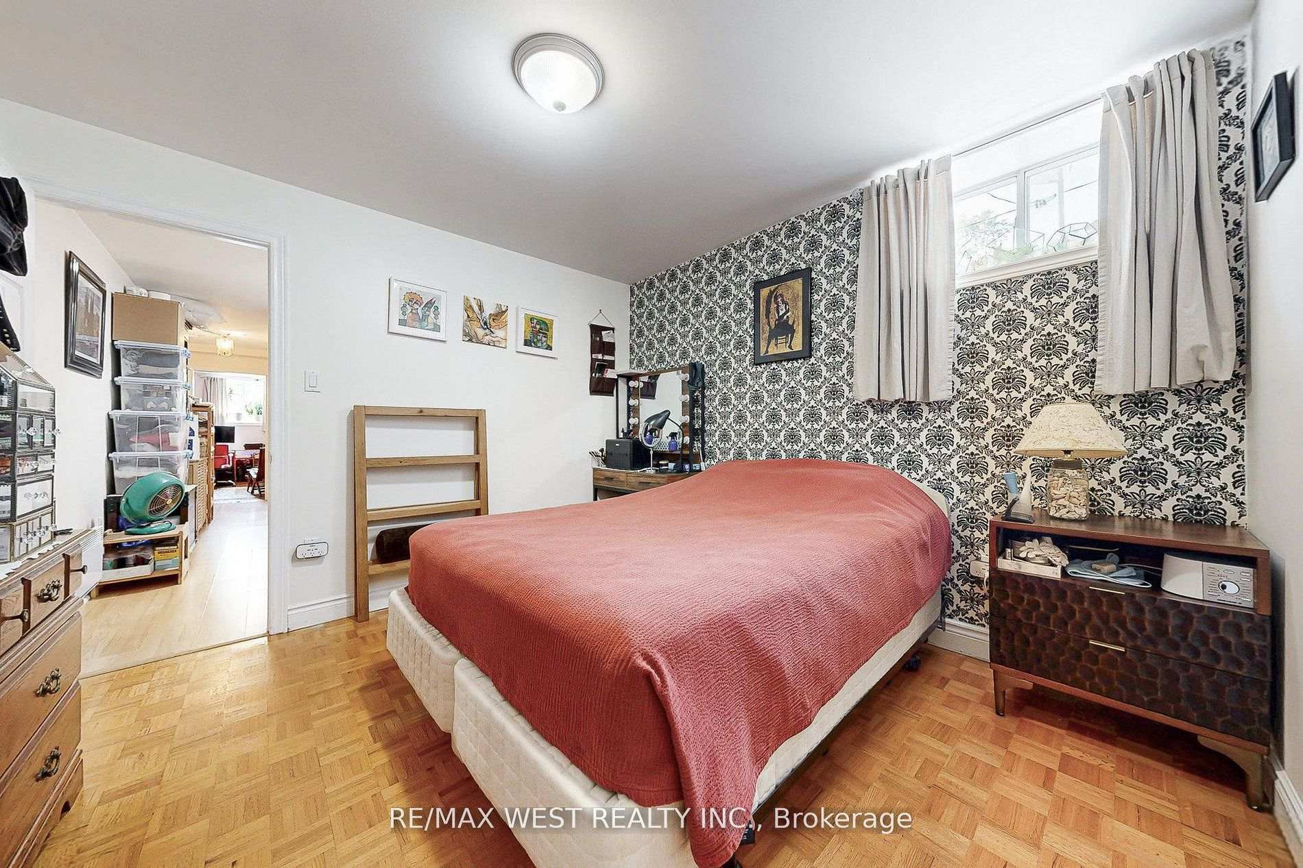 Photo 36 of 52 Heydon Park Road, Toronto, Little Portugal — HOMEH