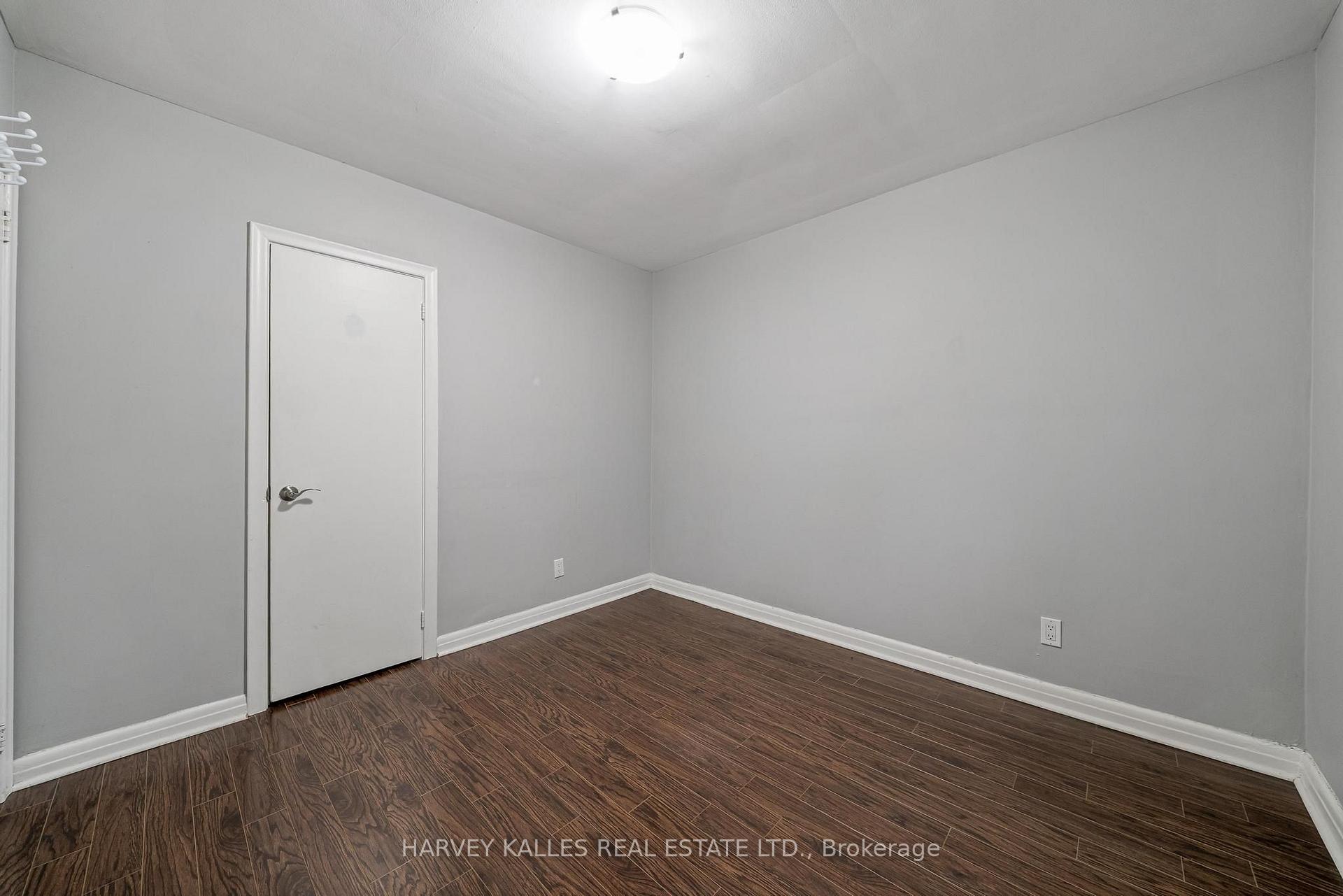 Photo 15 of Unit Main, 128 Bogert Avenue, North York, Lansing-Westgate — HOMEH