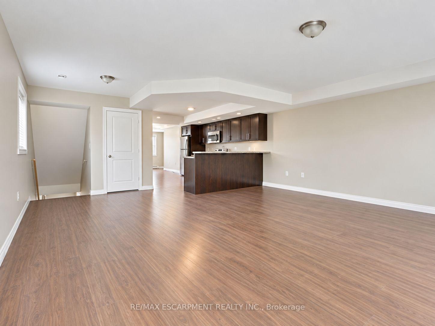Photo 2 of 164 Morgan Avenue, Kitchener, Centreville Chicopee — HOMEH