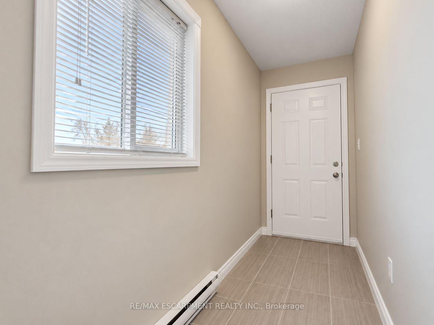 Photo 4 of 164 Morgan Avenue, Kitchener, Centreville Chicopee — HOMEH