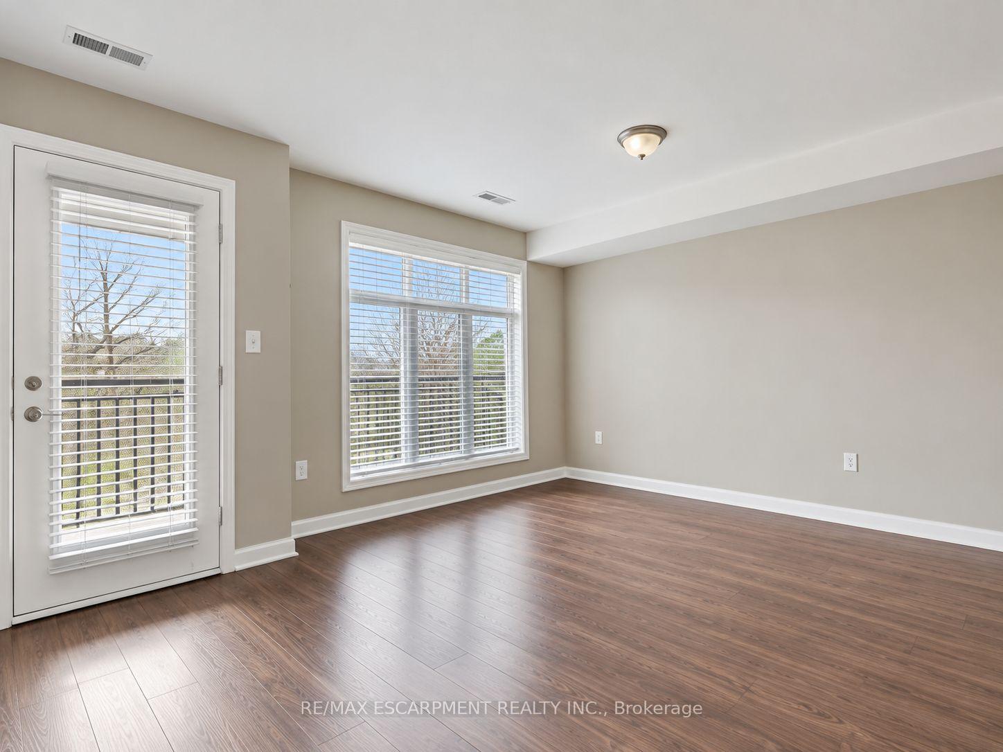 Photo 6 of 164 Morgan Avenue, Kitchener, Centreville Chicopee — HOMEH