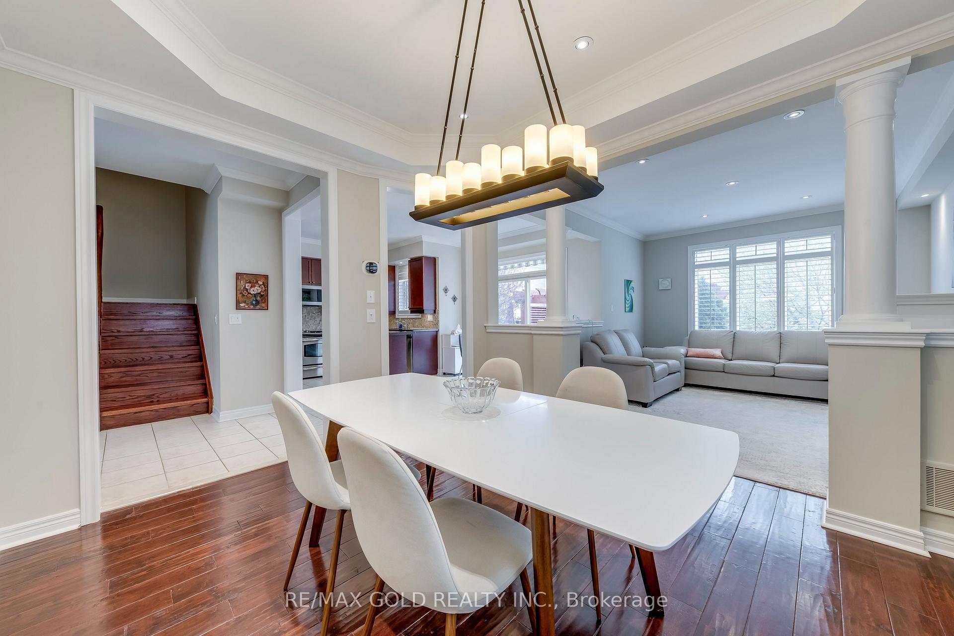 Photo 10 of 4831 Columbus Drive, Burlington, Alton — HOMEH