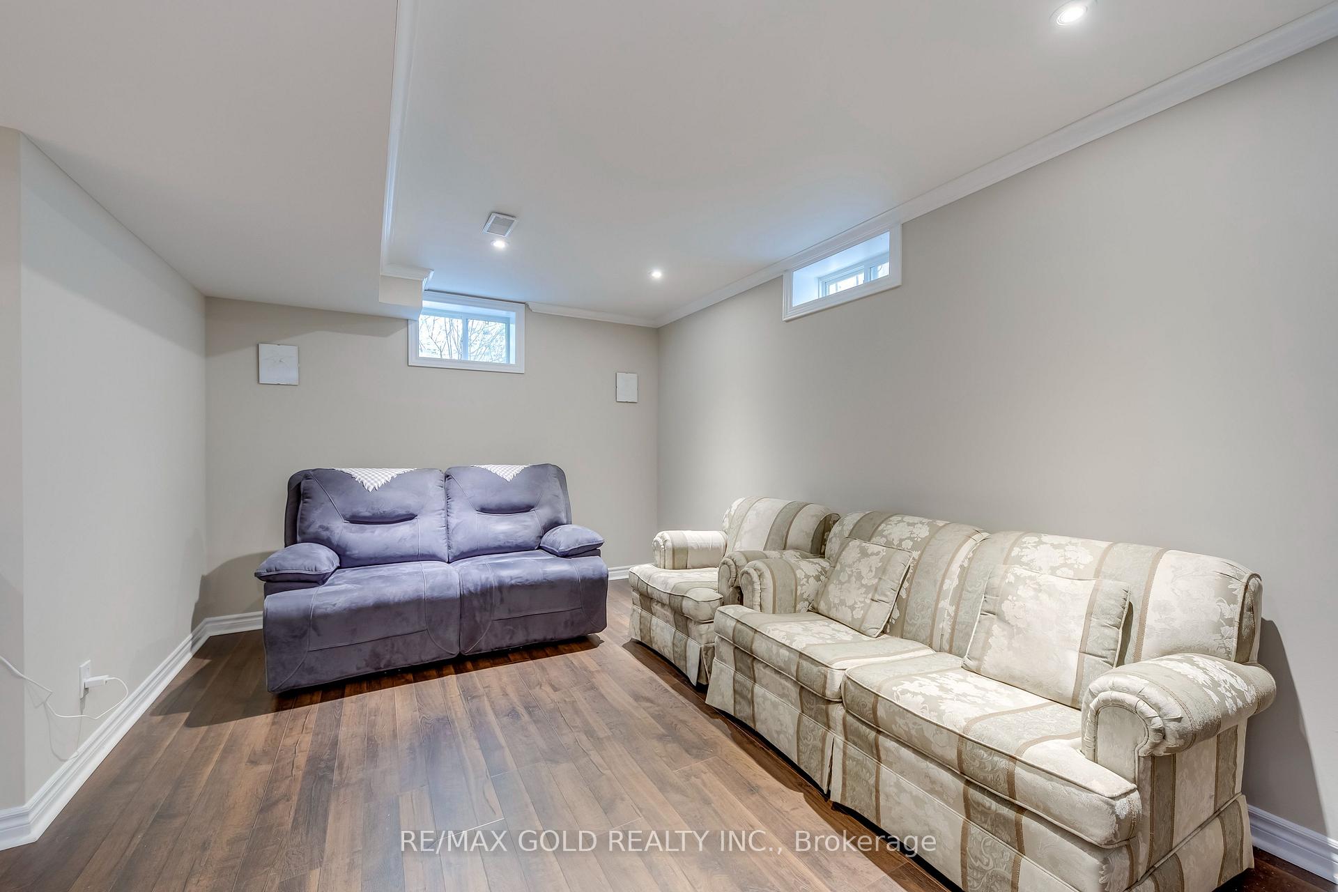 Photo 42 of 4831 Columbus Drive, Burlington, Alton — HOMEH