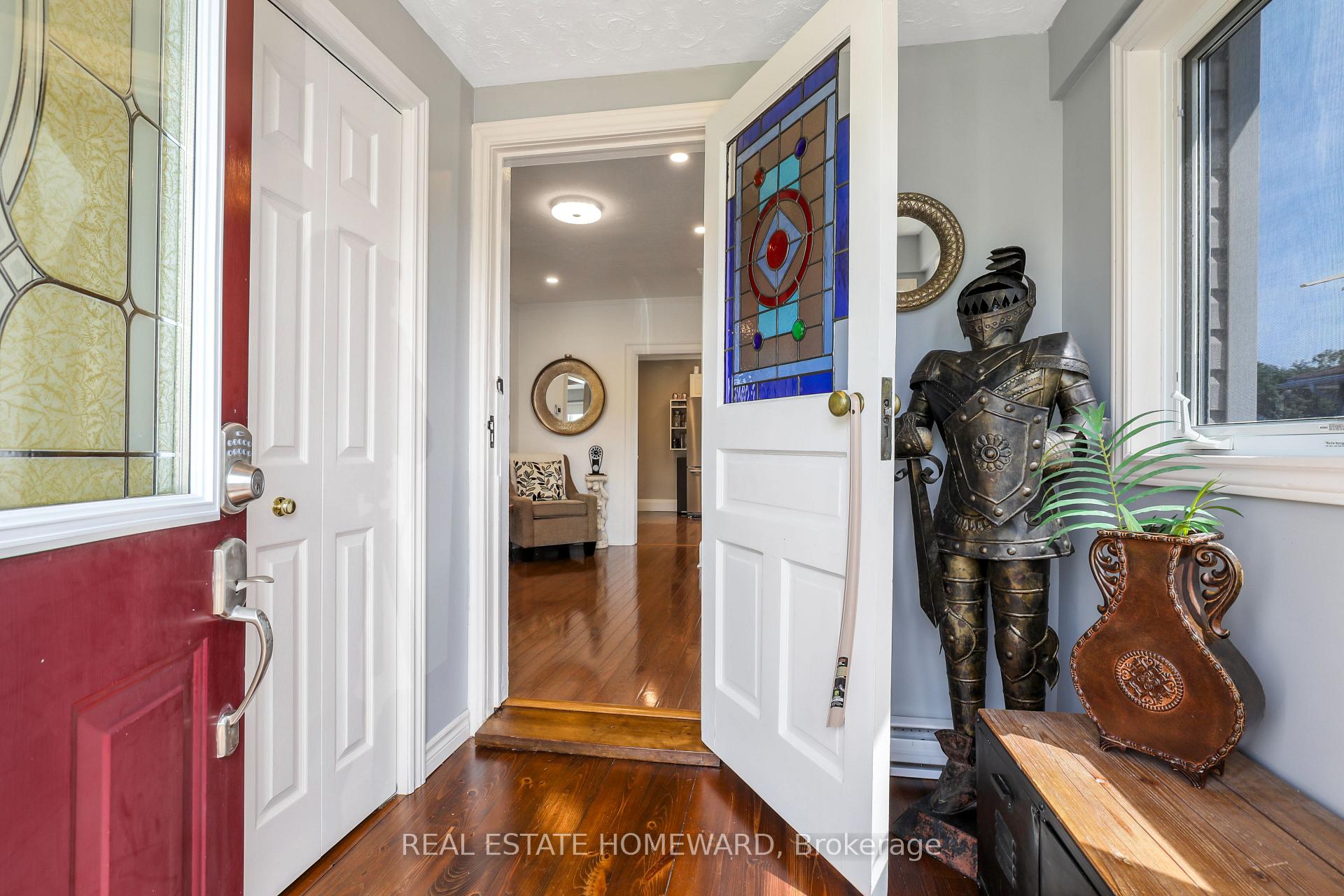 Photo 14 of 113 Gibbons Street, Oshawa, McLaughlin — HOMEH