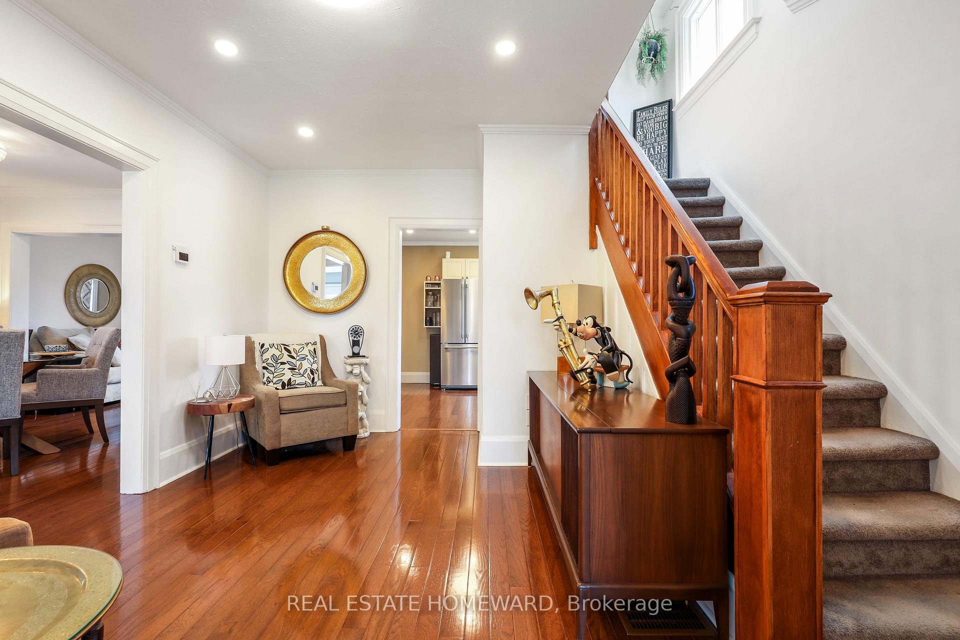 Photo 16 of 113 Gibbons Street, Oshawa, McLaughlin — HOMEH
