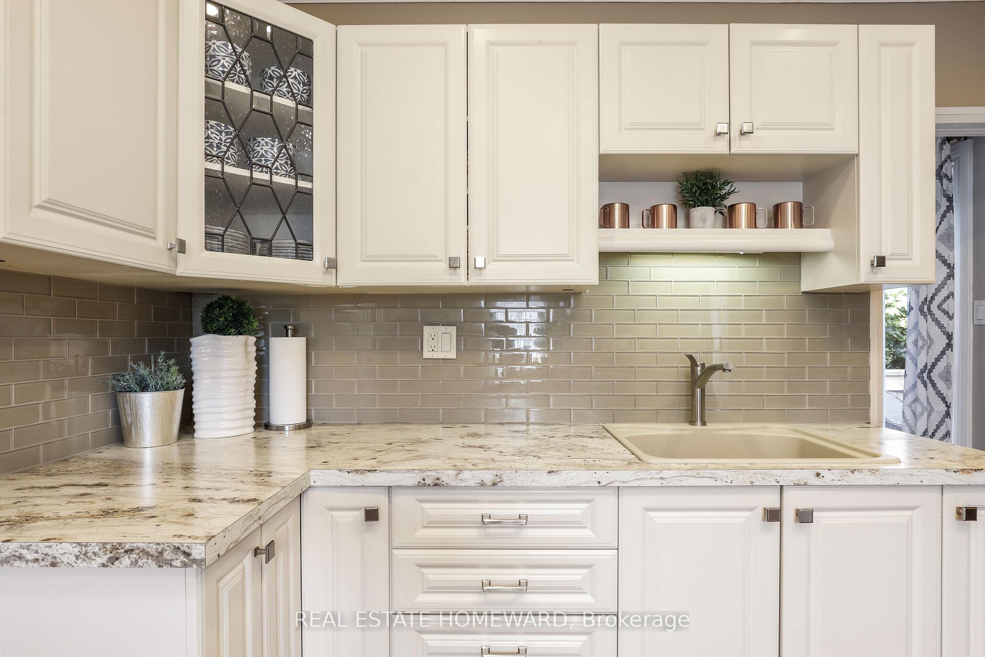Photo 18 of 113 Gibbons Street, Oshawa, McLaughlin — HOMEH