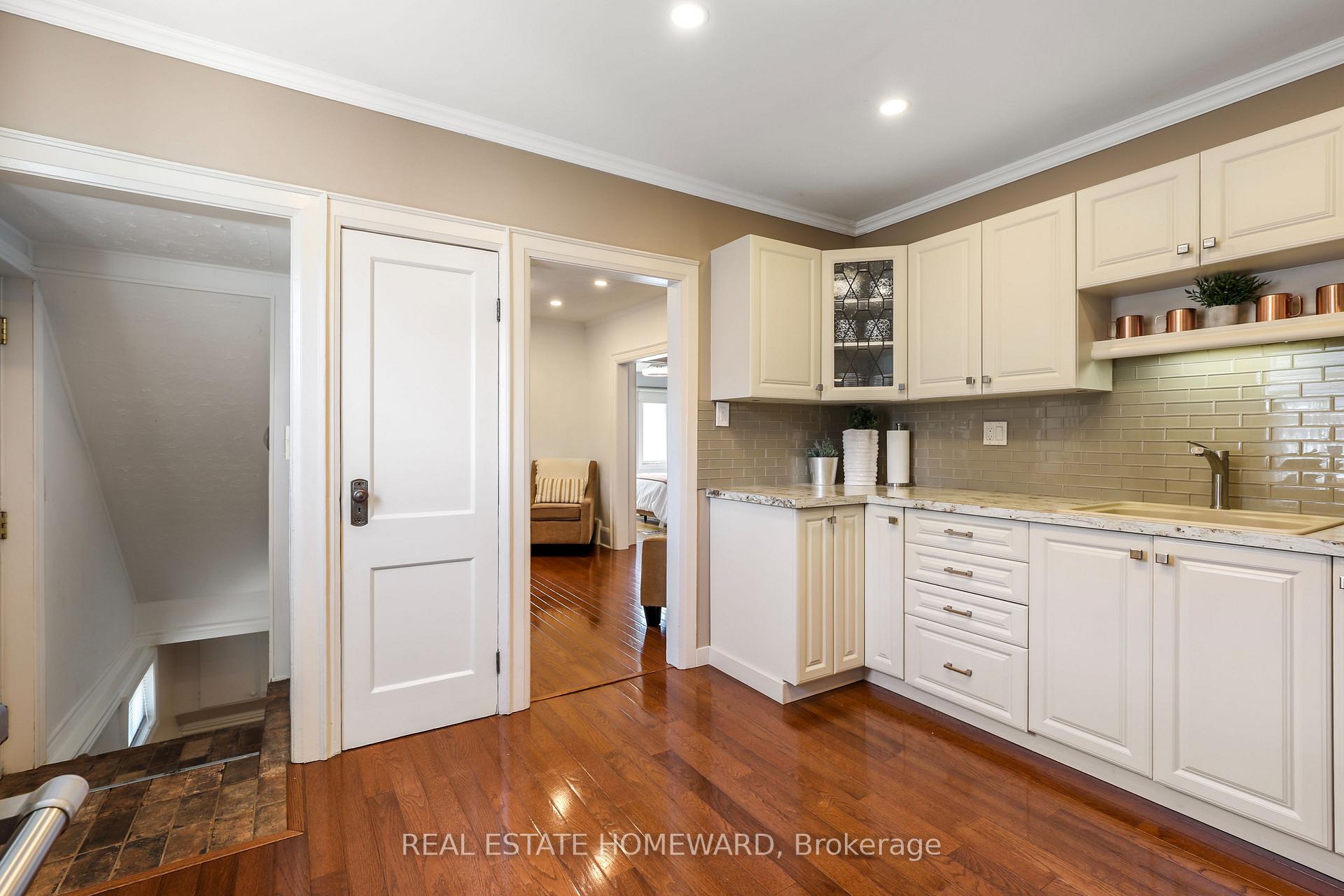 Photo 19 of 113 Gibbons Street, Oshawa, McLaughlin — HOMEH