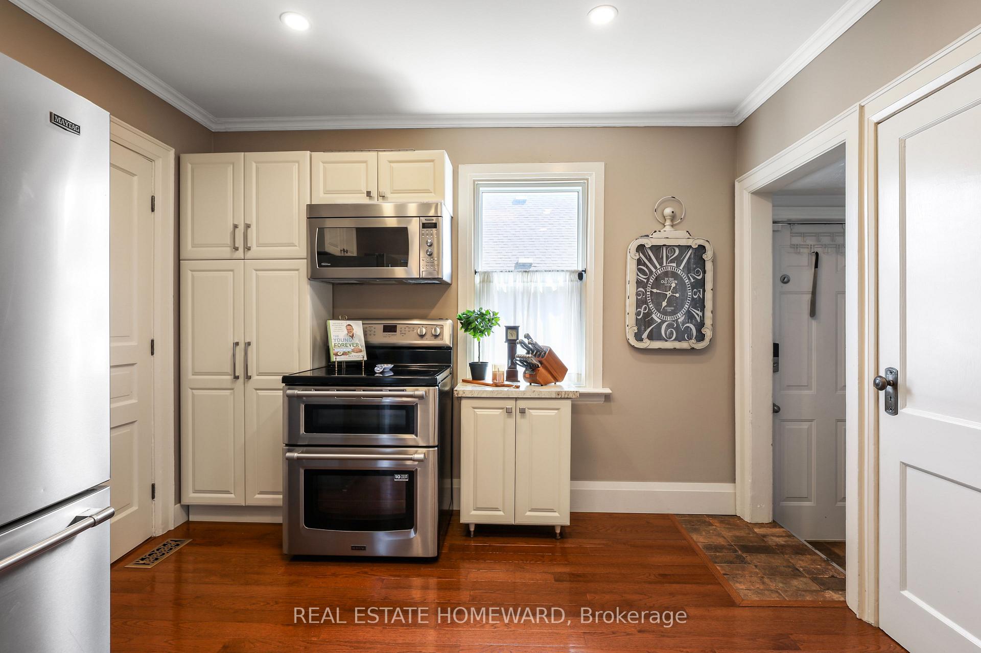 Photo 20 of 113 Gibbons Street, Oshawa, McLaughlin — HOMEH