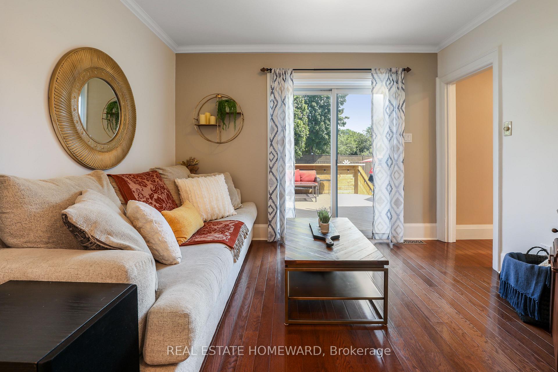 Photo 23 of 113 Gibbons Street, Oshawa, McLaughlin — HOMEH