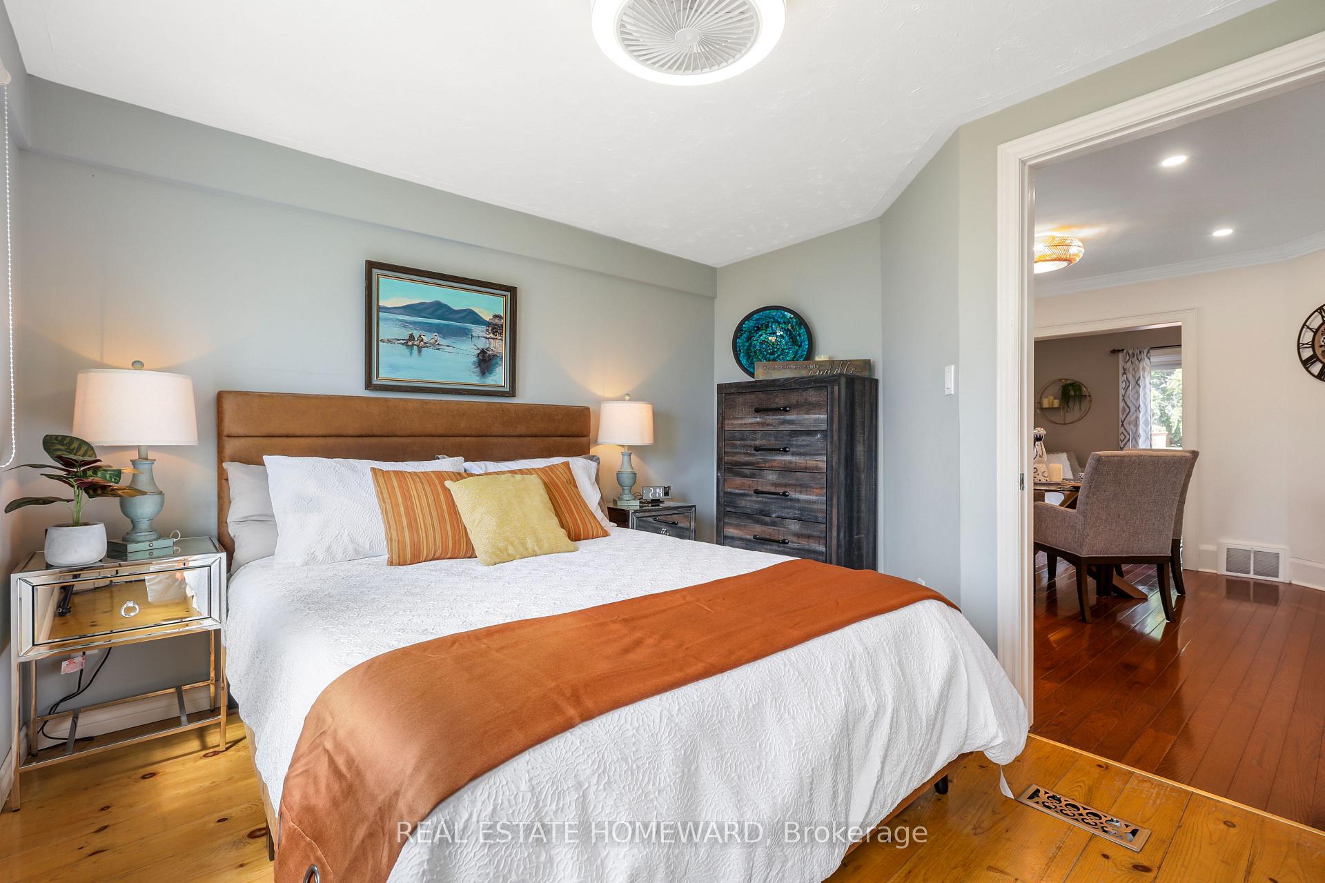 Photo 25 of 113 Gibbons Street, Oshawa, McLaughlin — HOMEH