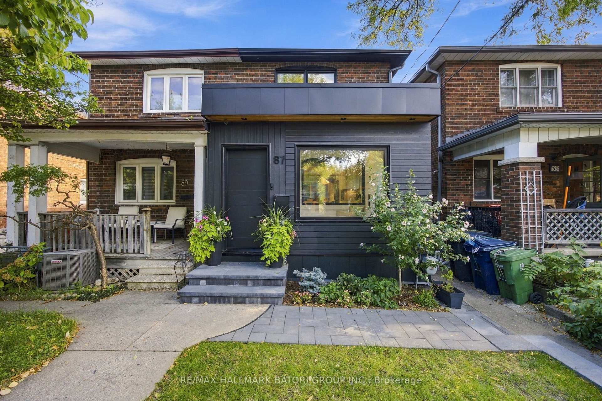 Front of 87 Winnett Avenue