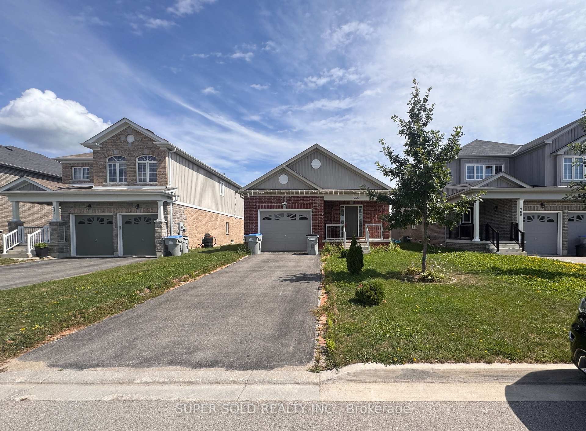 Photo 2 of 956 Hannah Avenue S, North Perth, Listowel — HOMEH