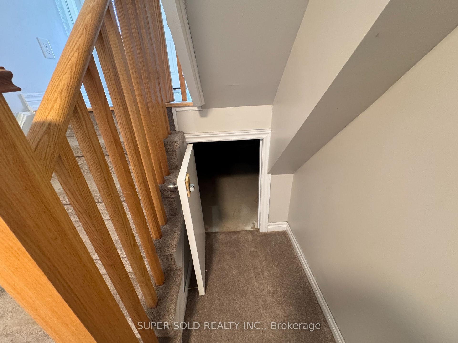 Photo 20 of 956 Hannah Avenue S, North Perth, Listowel — HOMEH