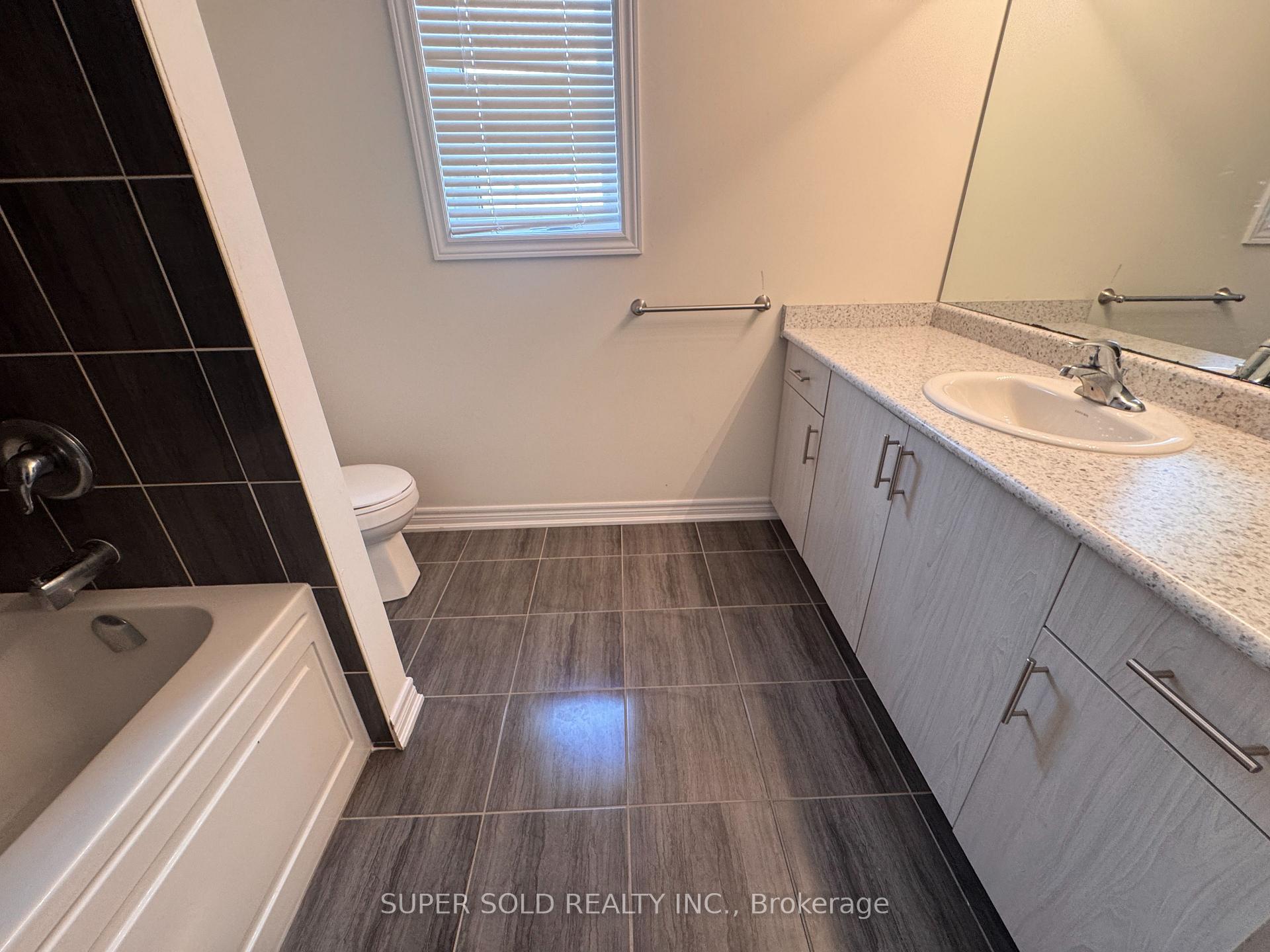 Photo 23 of 956 Hannah Avenue S, North Perth, Listowel — HOMEH