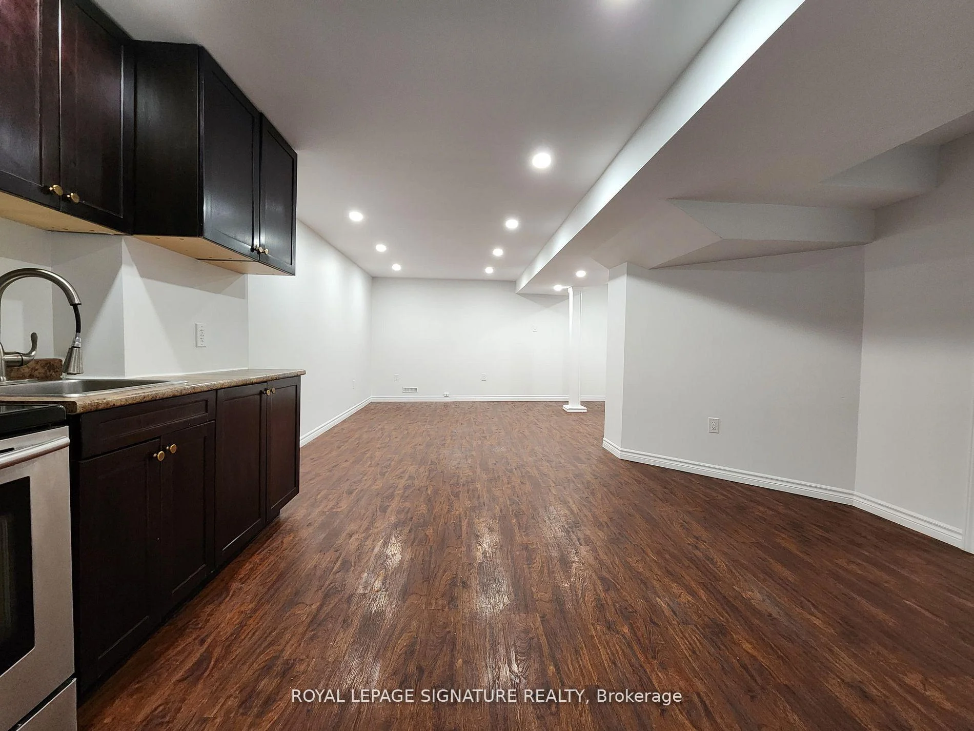 Photo 13 of Unit Bsmt, 148 Tamarac Trail, Aurora, Aurora Highlands — HOMEH