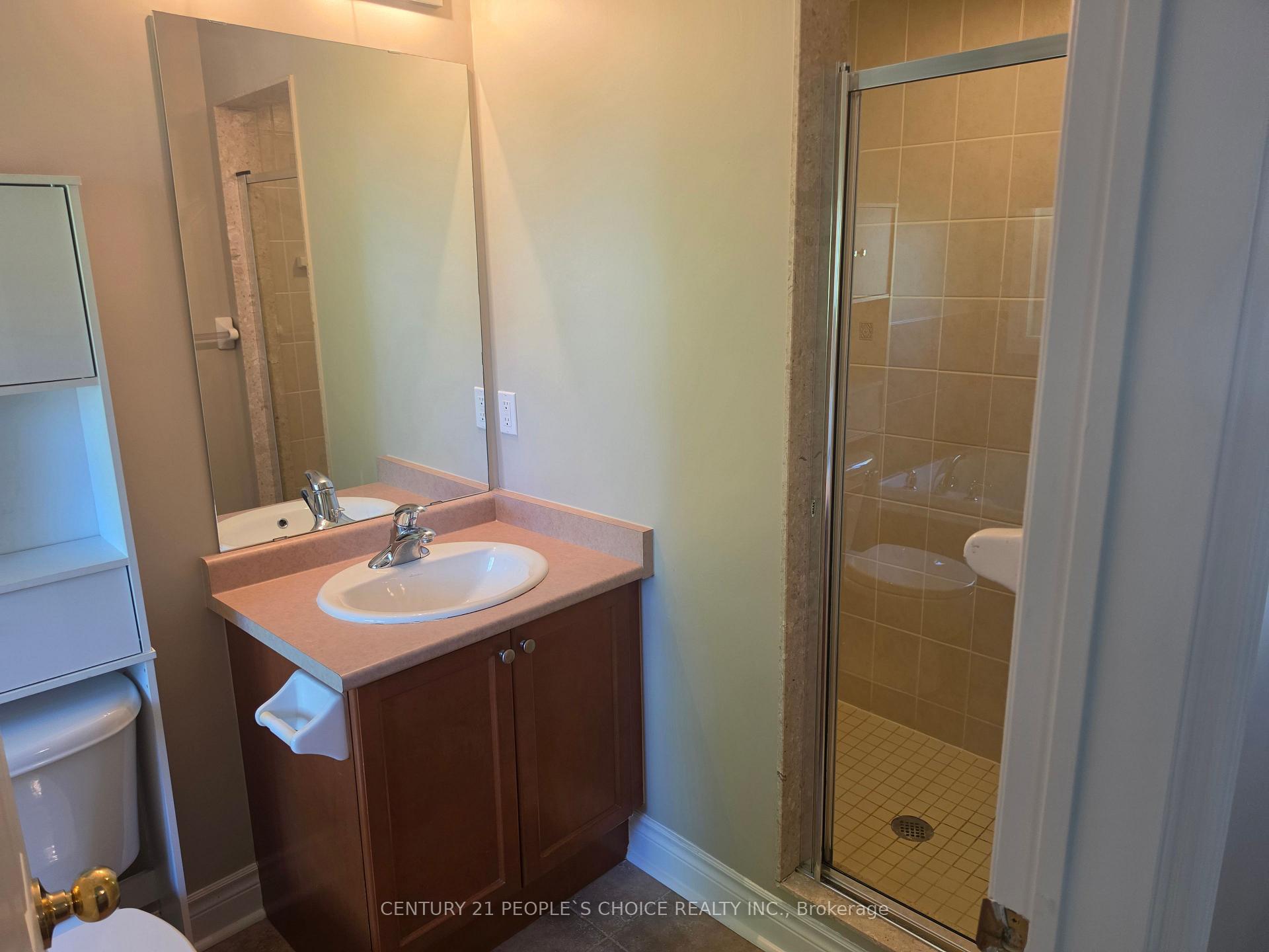 Photo 9 of Unit 3, 320 Ravineview Drive, Vaughan, Rural Vaughan — HOMEH