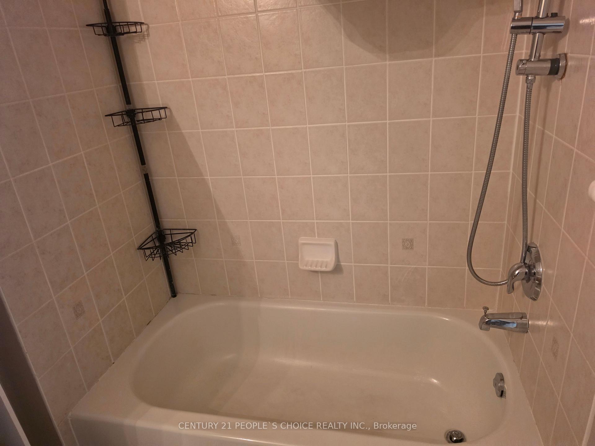 Photo 13 of Unit 3, 320 Ravineview Drive, Vaughan, Rural Vaughan — HOMEH